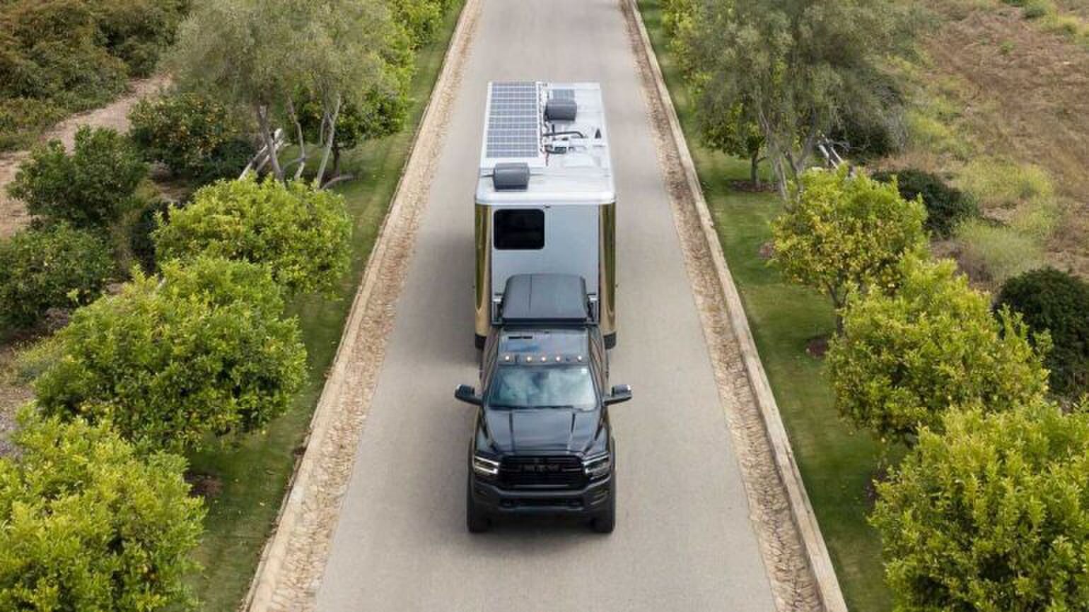 Camper