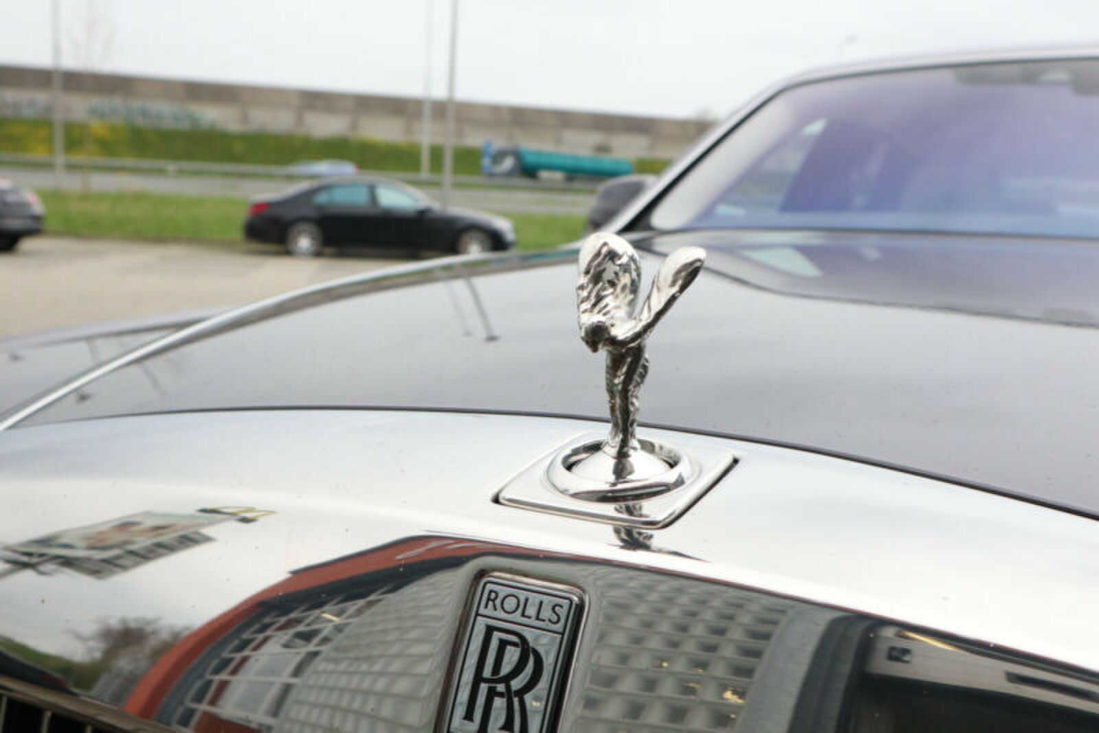 Peter-Gillis-Rolls-Royce-5