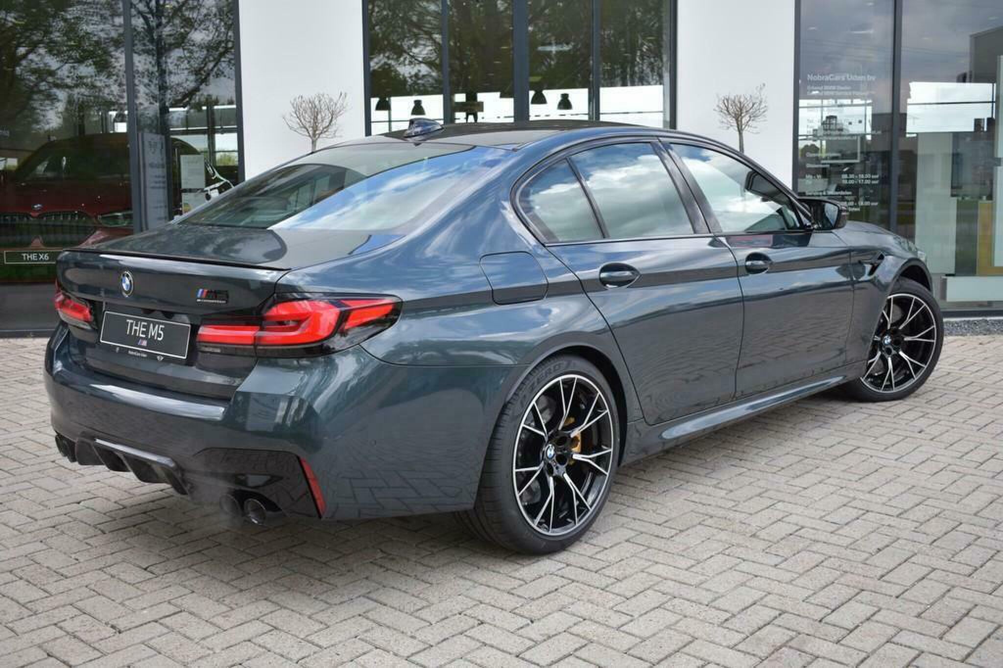 BMW M5
