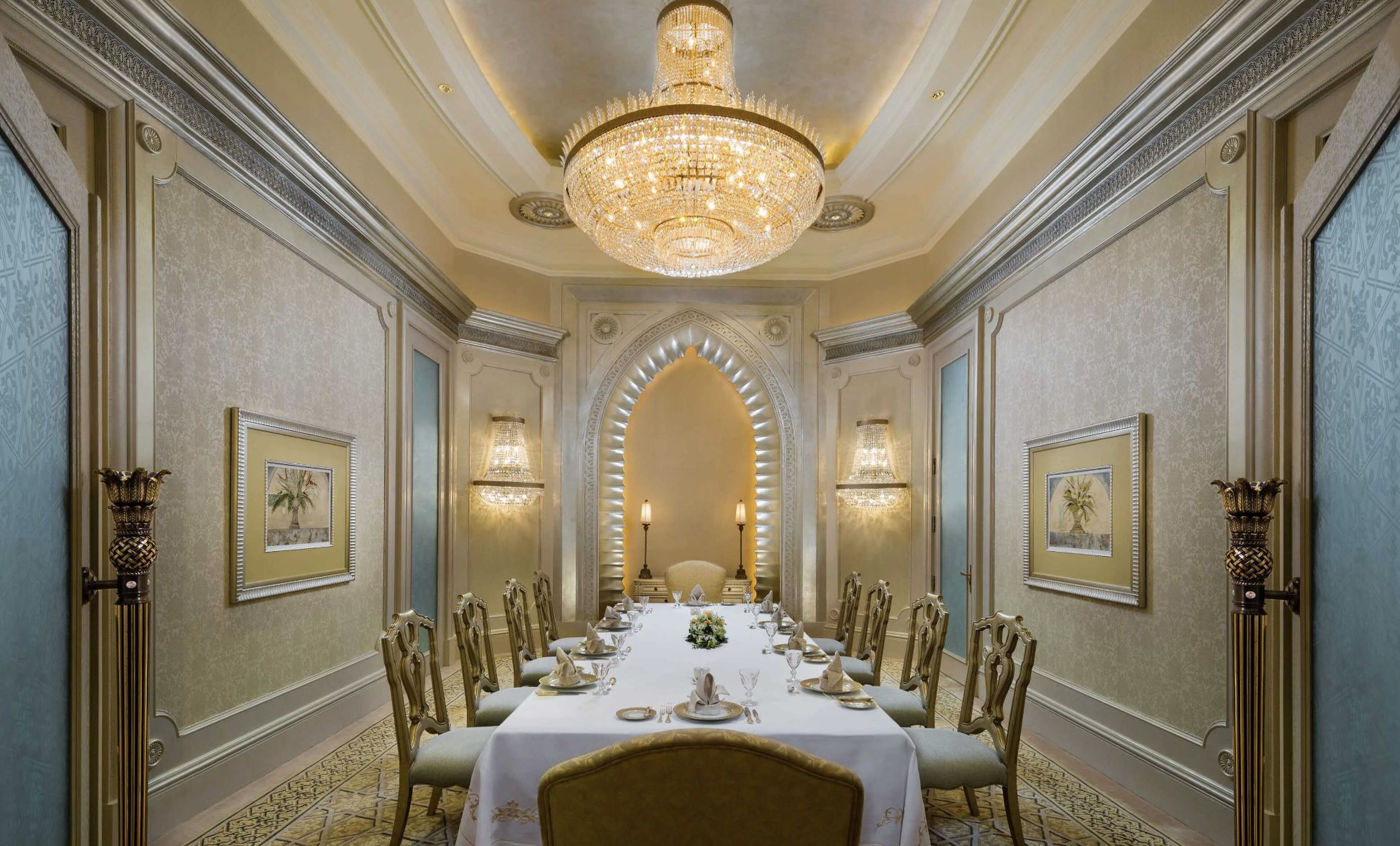 Abu Dhabi Hotel