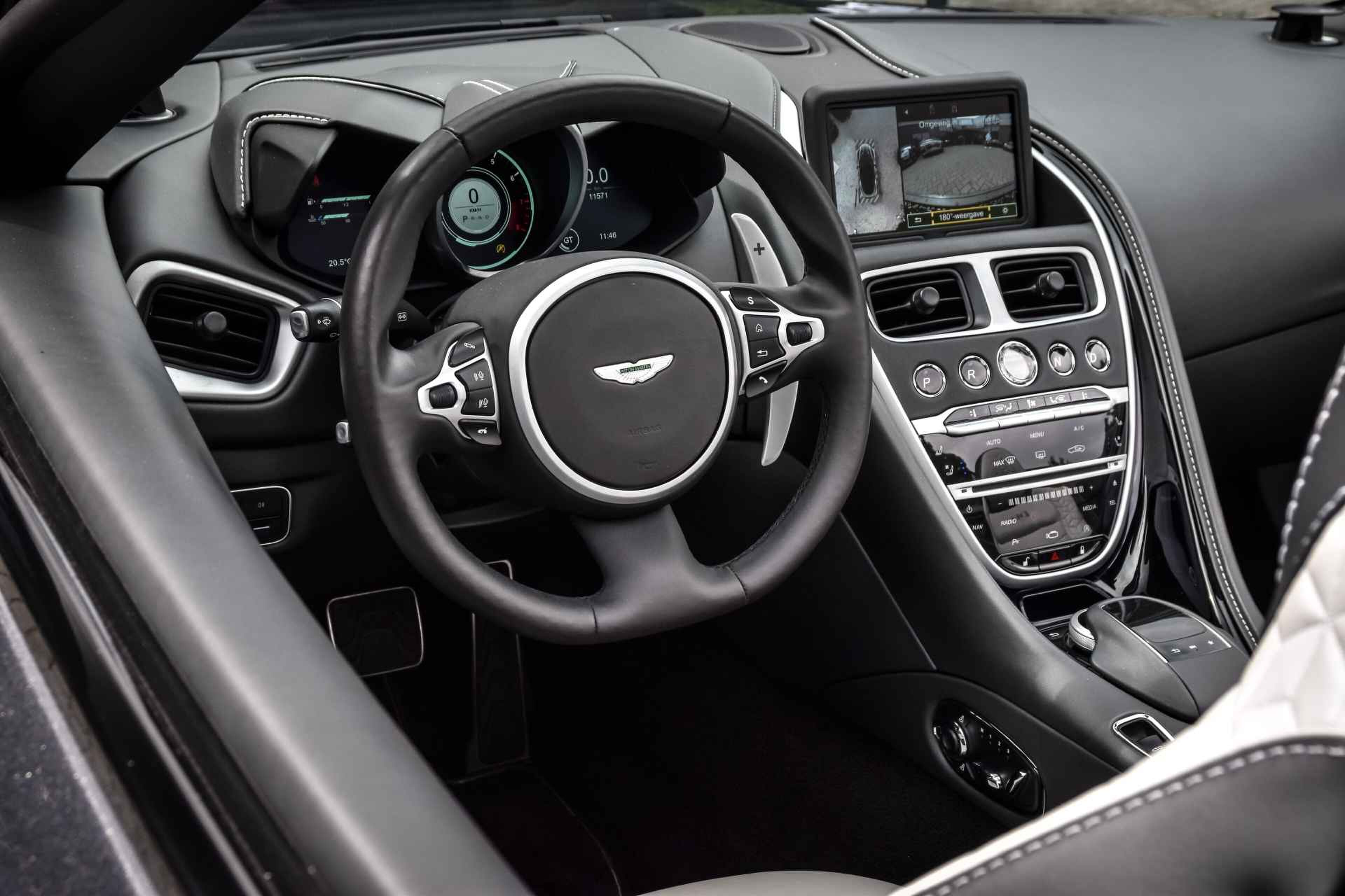 Aston Martin Volante