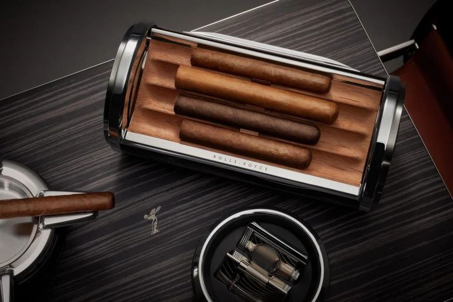 Rolls-Royce whisky- en sigarenset
