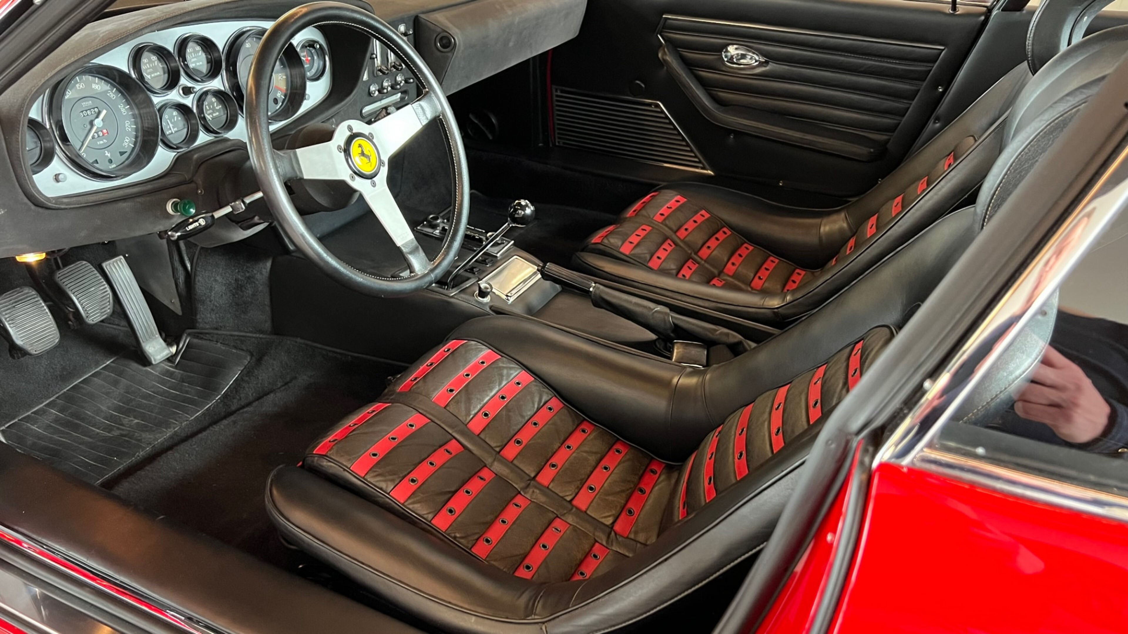 Ferrari 365