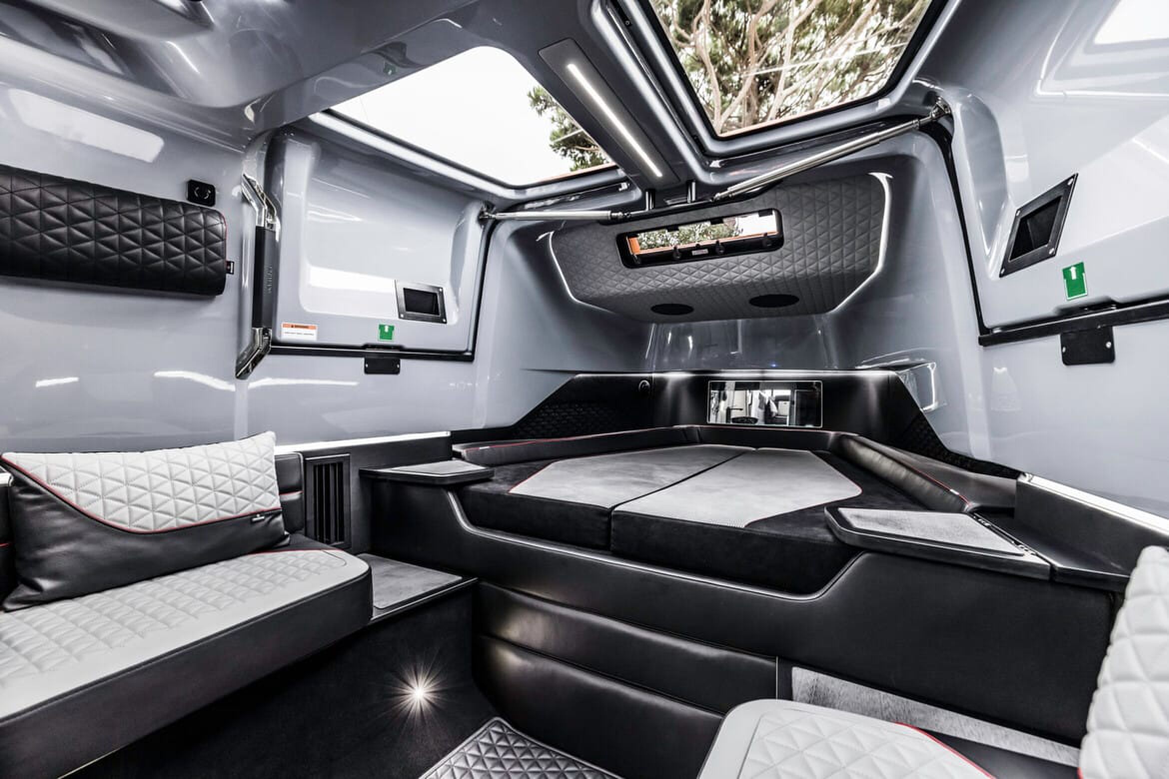 Brabus Shadow 900 Stealth Green Signature-editie-01