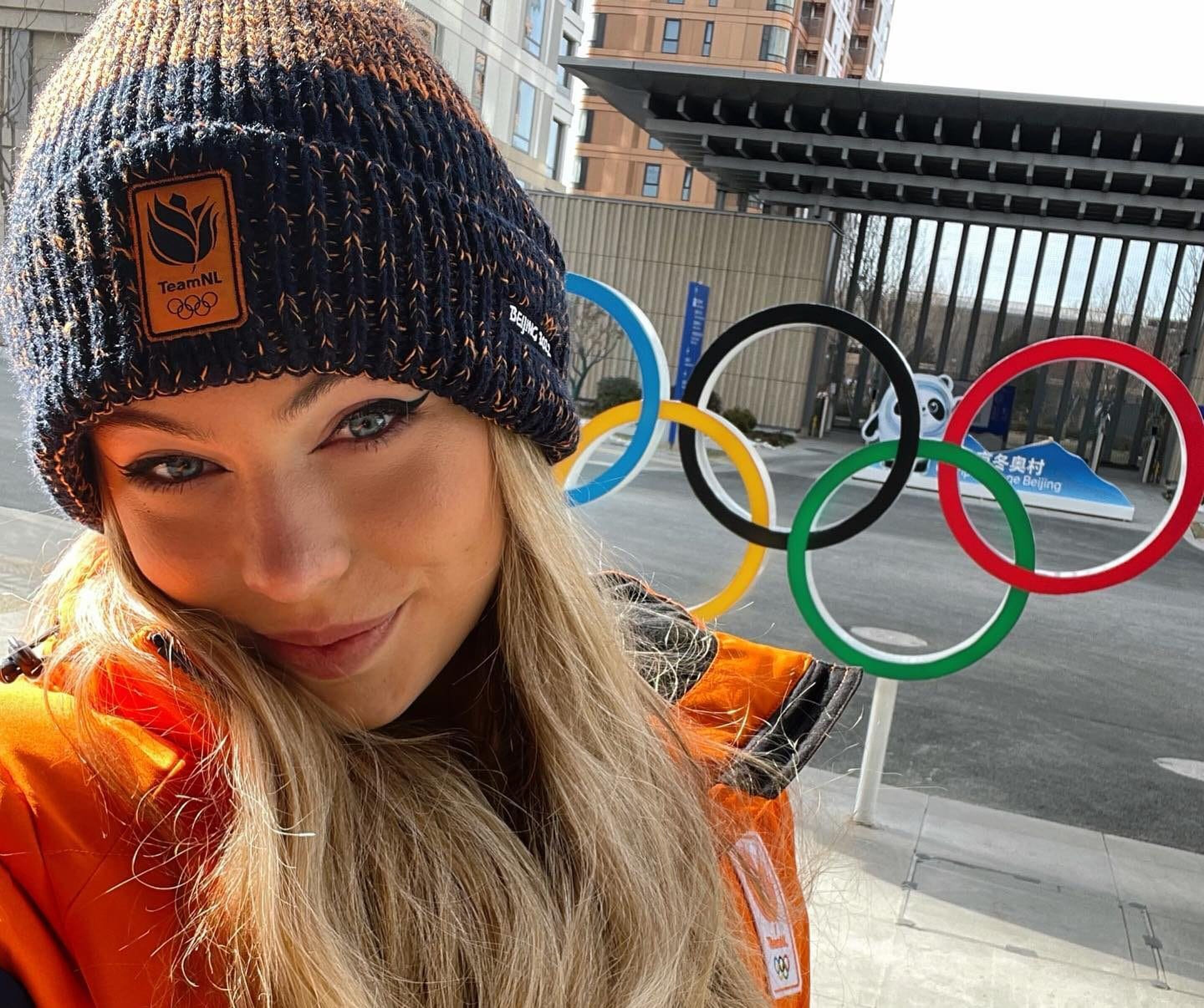 Schaatspak van Jutta Leerdam levert uiteindelijk ruim € 200.000 op