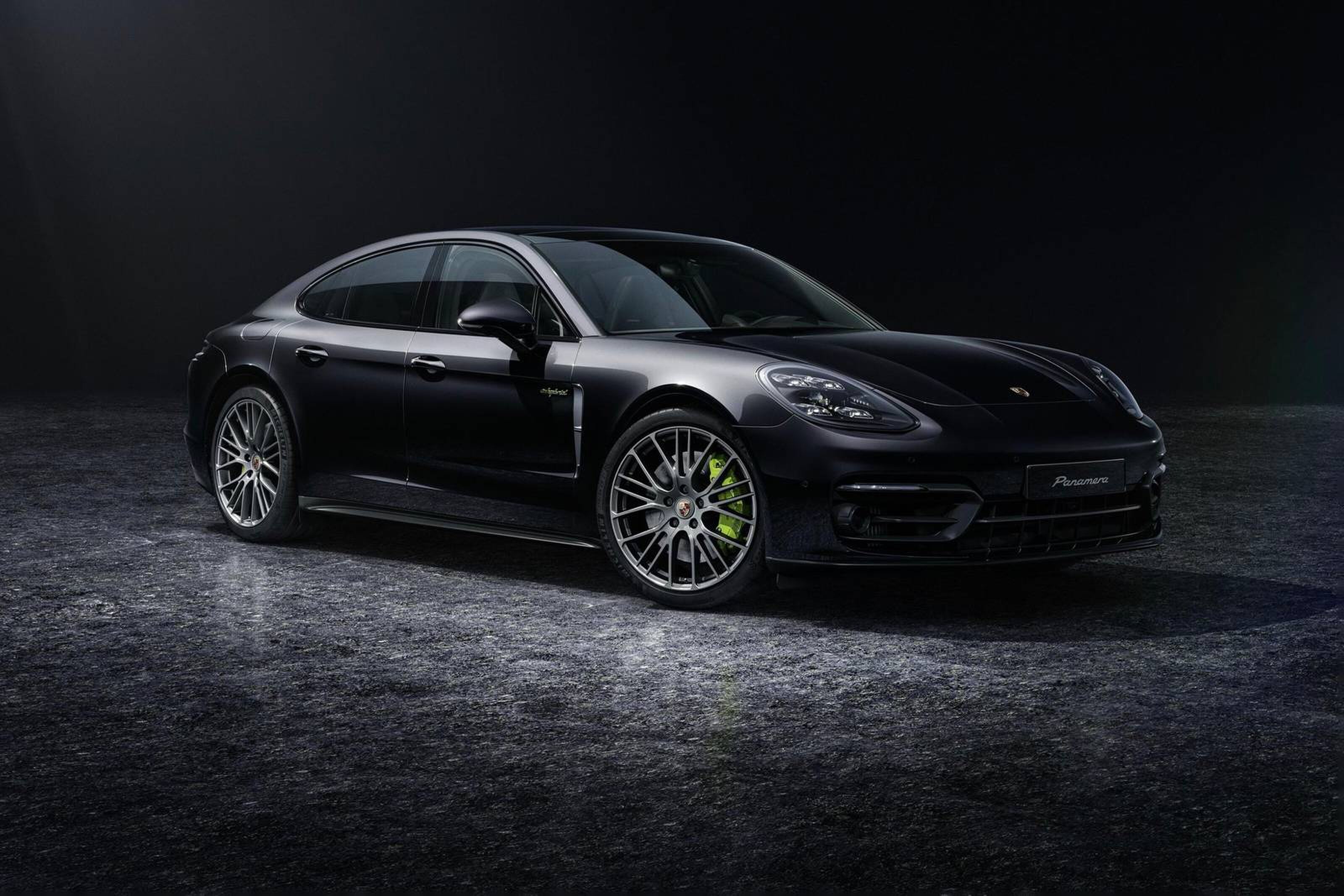 Porsche Panamera-02