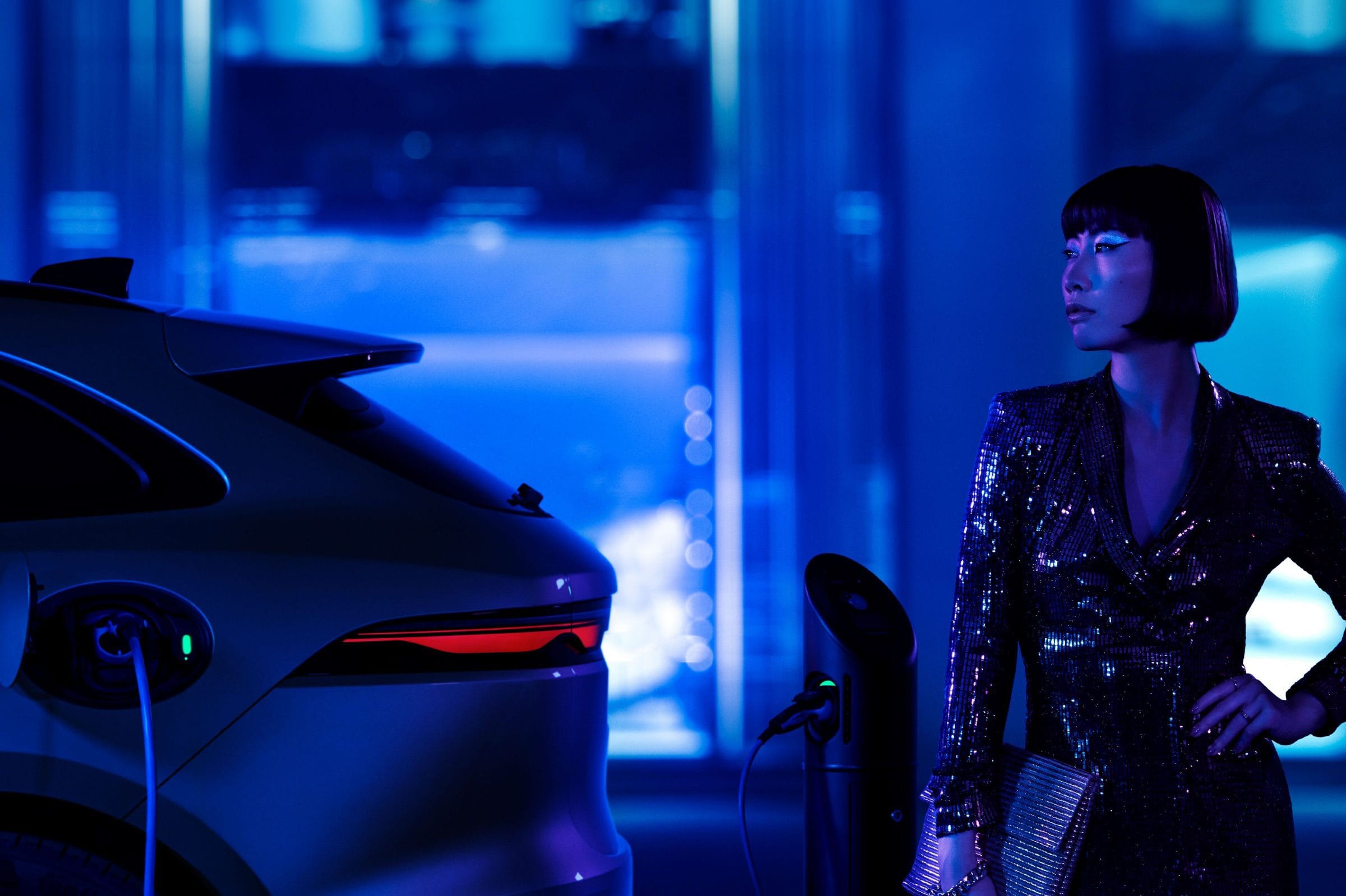 Jaguar F-PACE Electric Hybrid-02
