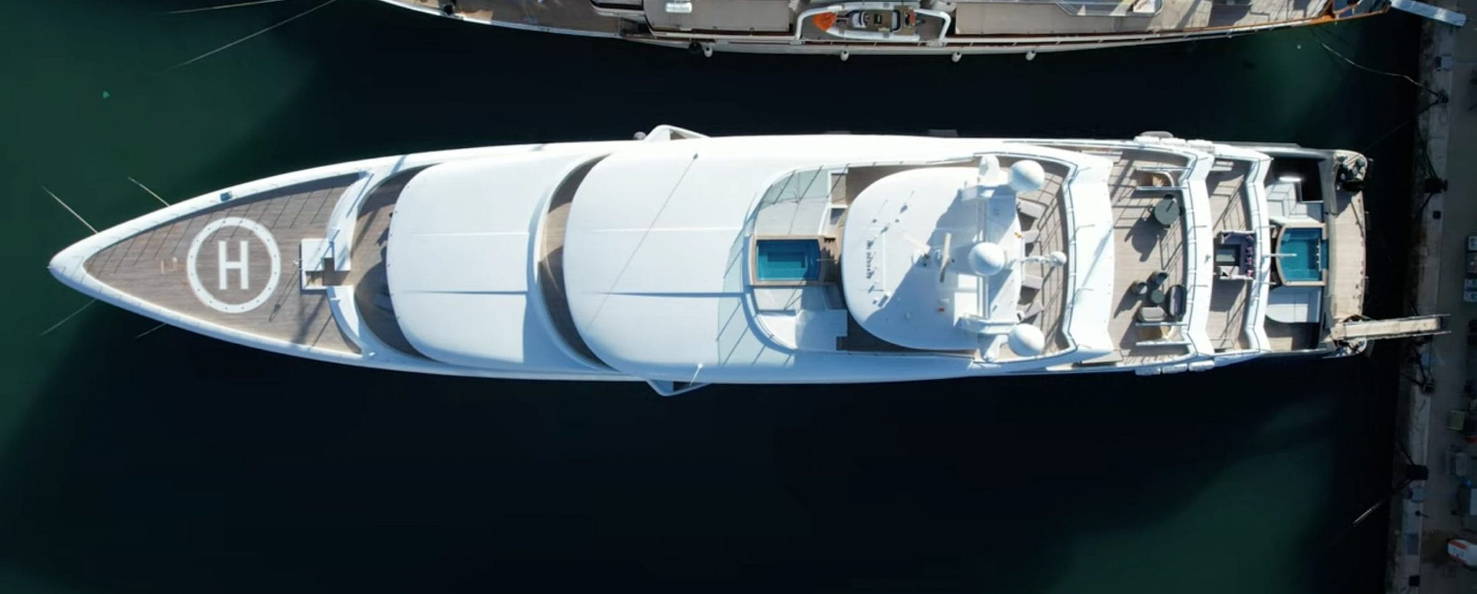 Illusion plus yacht