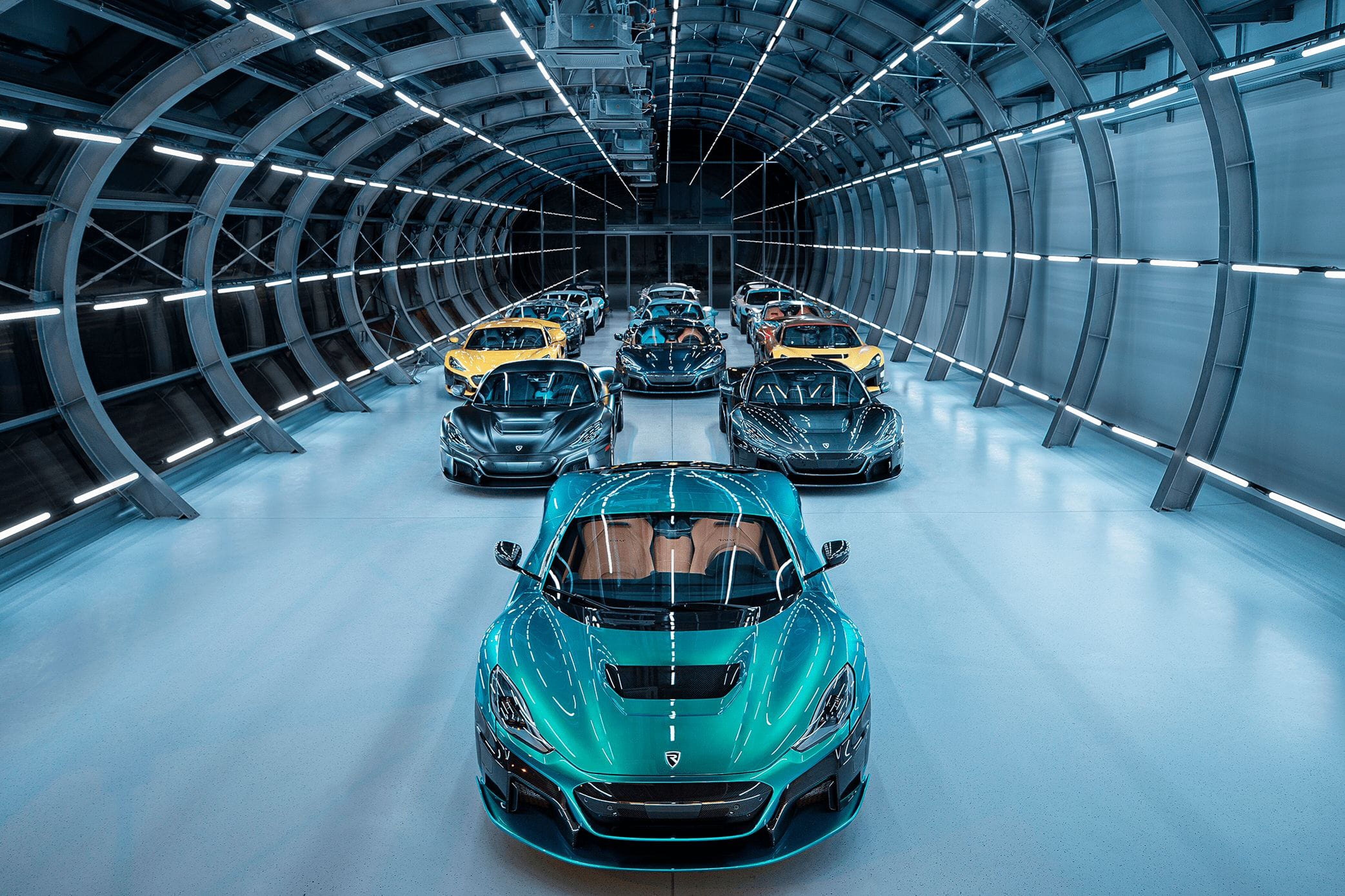 Rimac Nevera-02