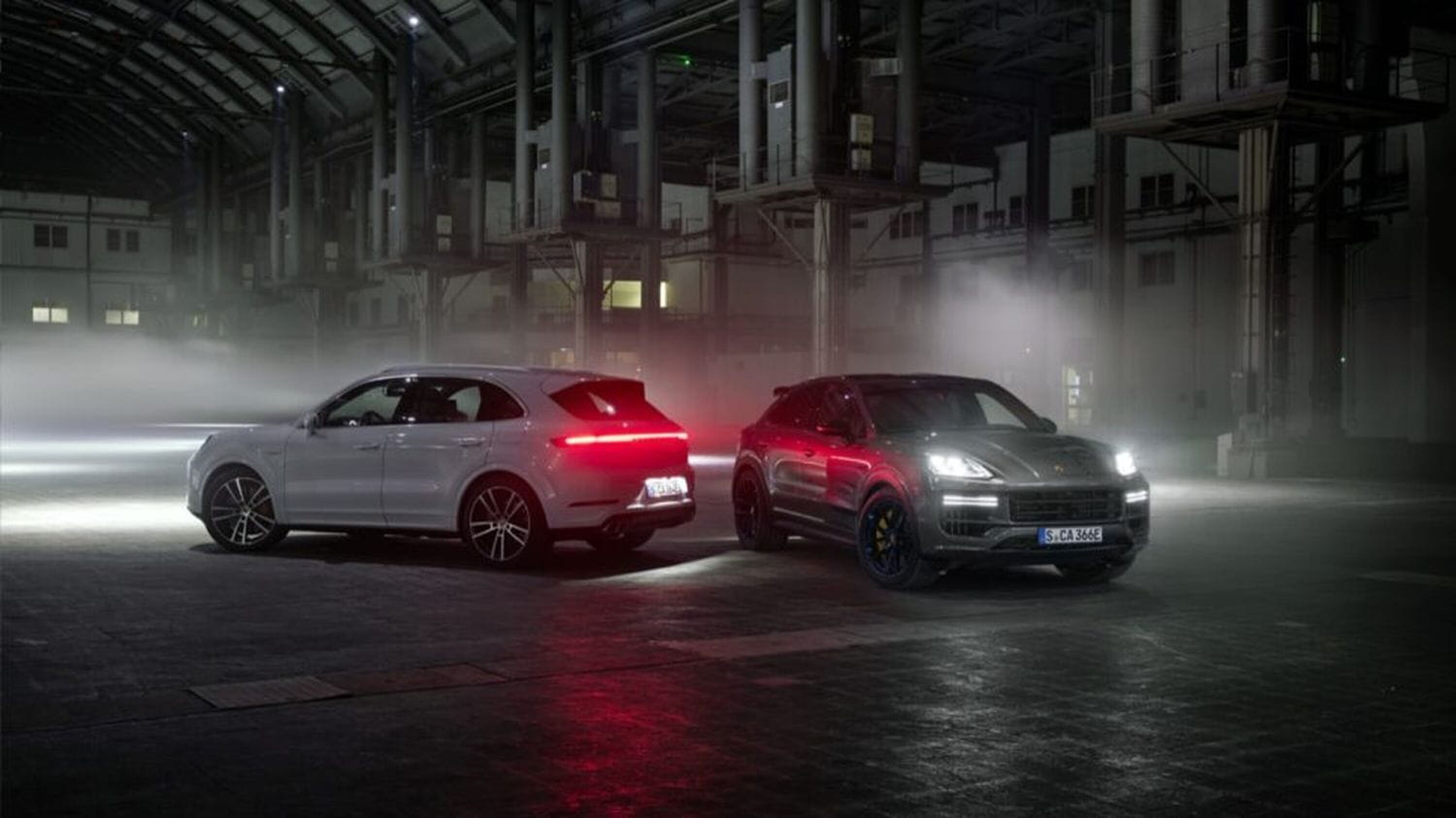 Porsche Cayenne Turbo E-Hybrid-02
