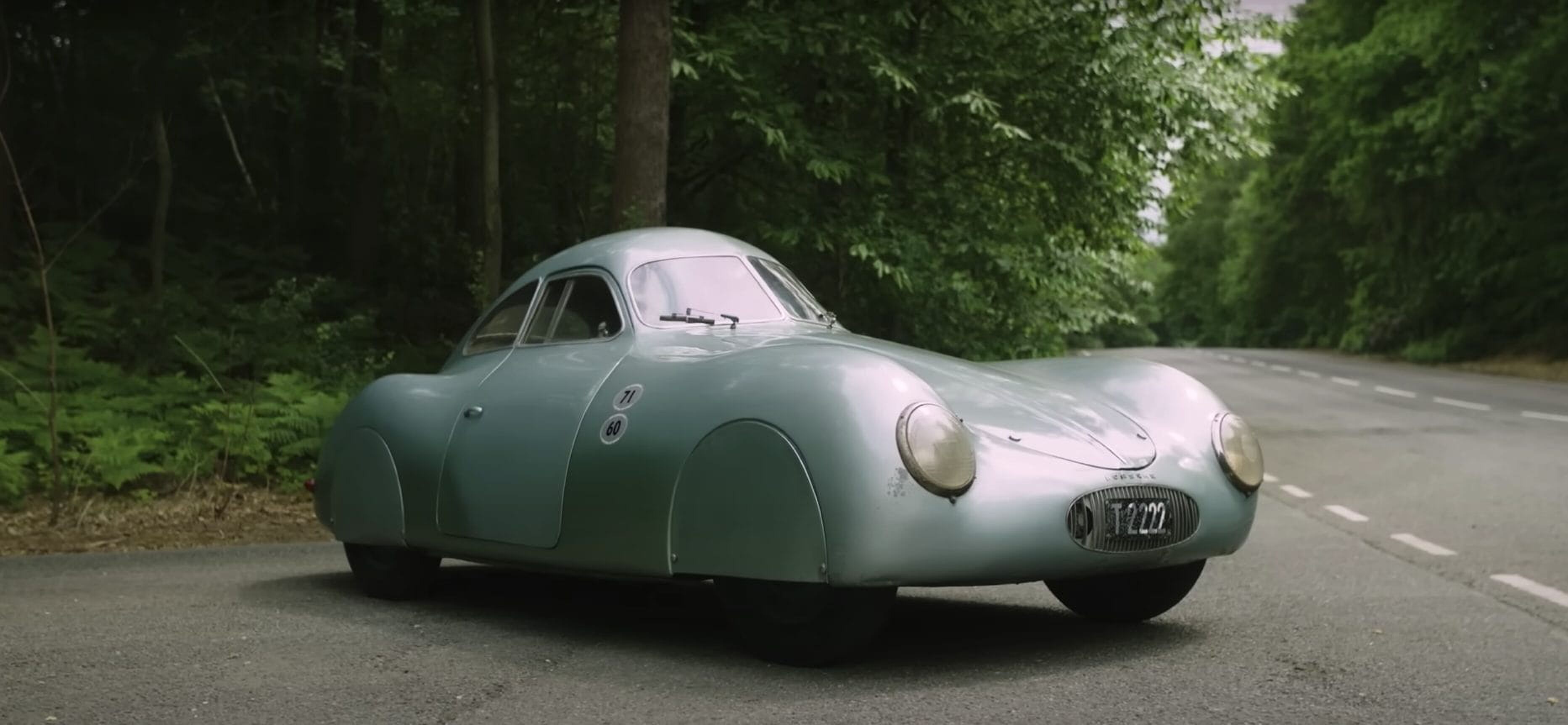 De Geschiedenis van een Iconisch Automerk