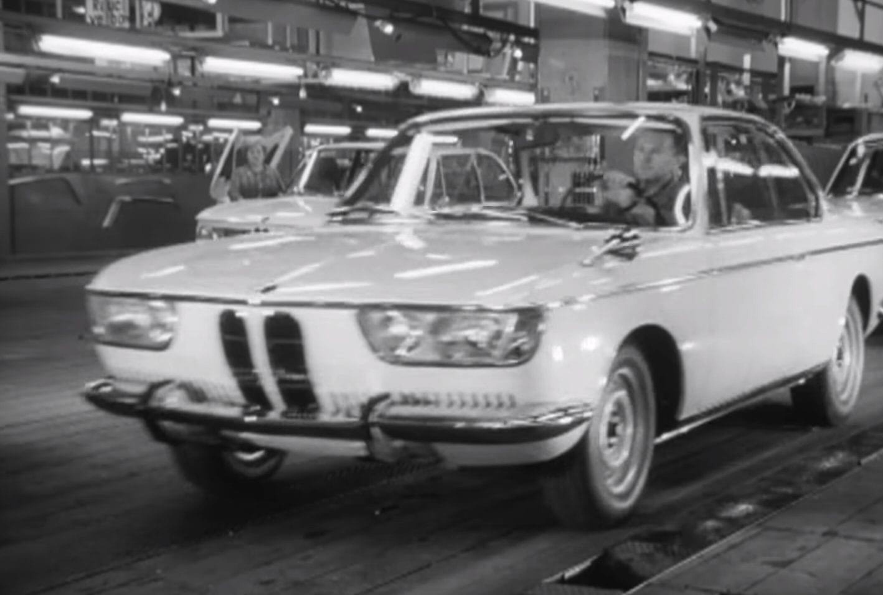 BMW: Een geschiedenis van Innovatie en Kwaliteit