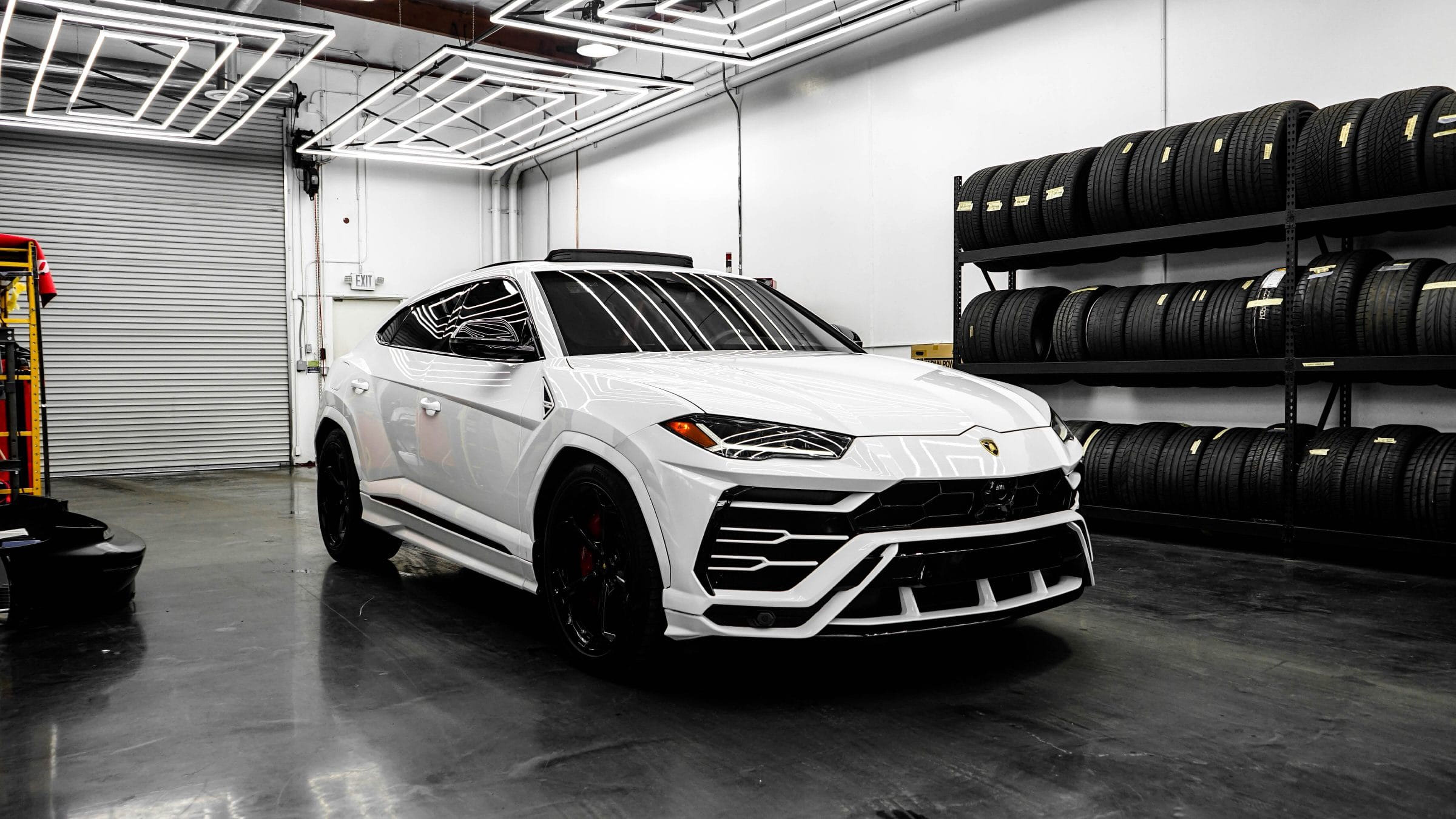 De Lamborghini Urus wat kost het nieuw VS tweedehands?