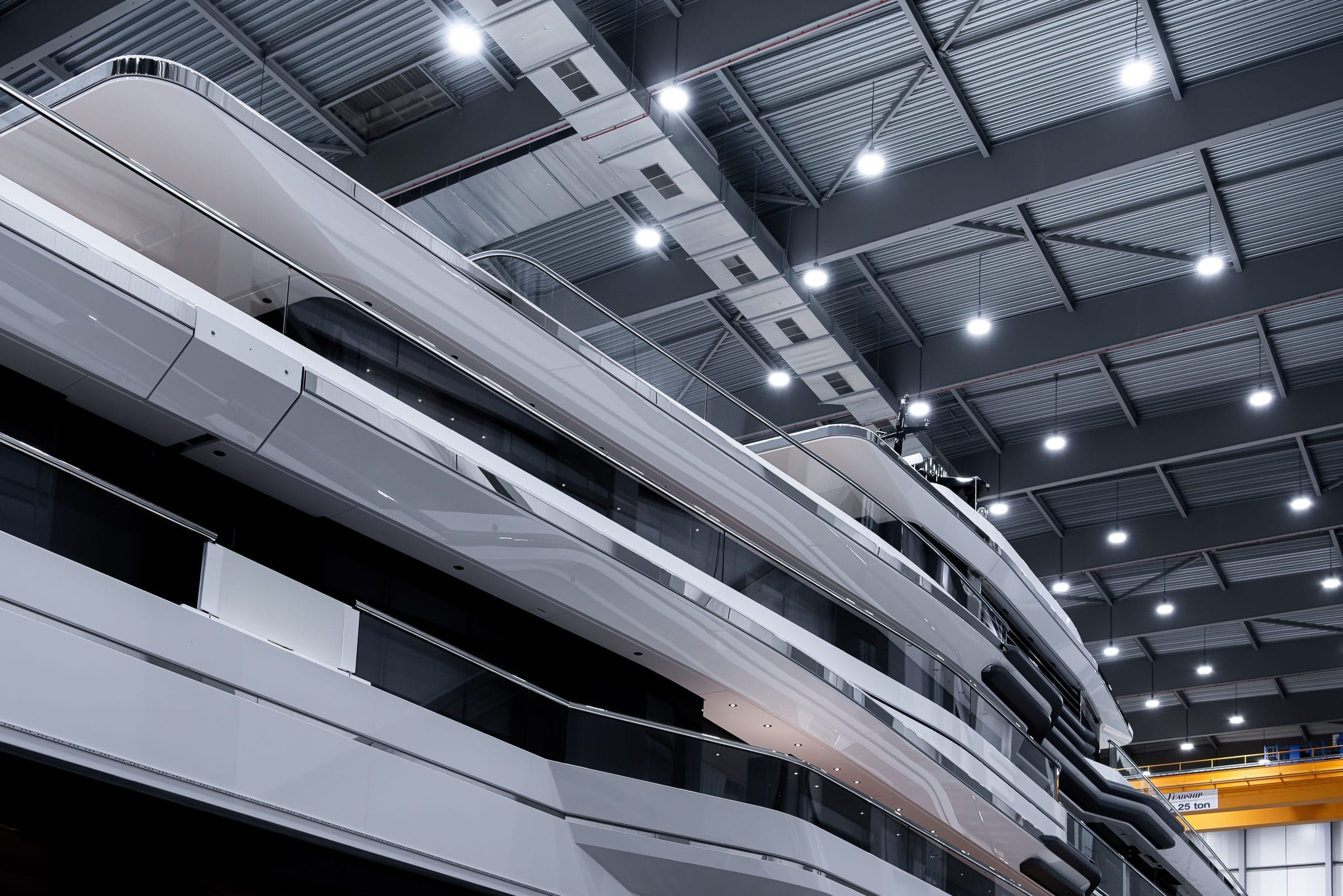 Het Nieuwe 100-Meter Superjacht van Feadship