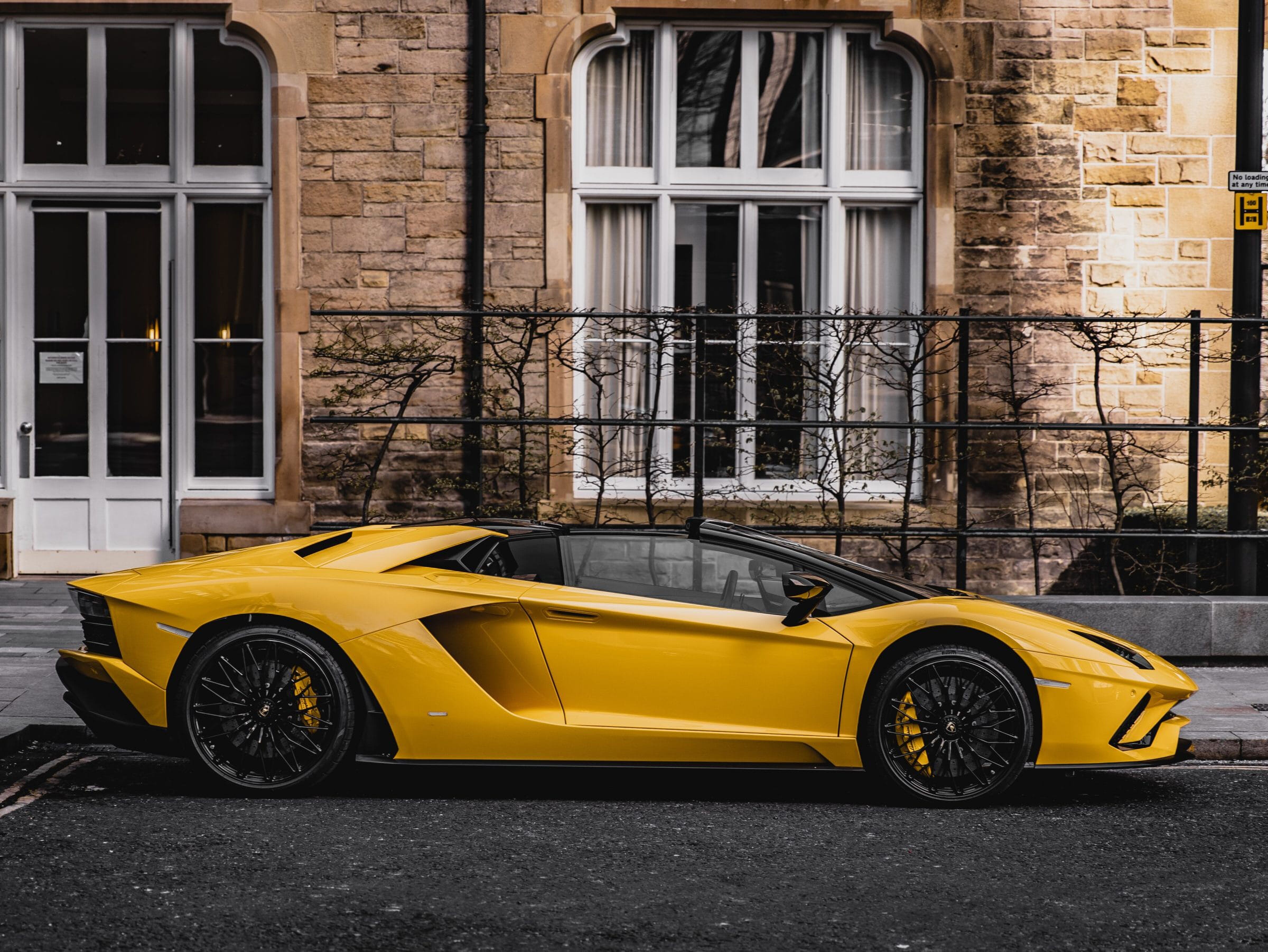 Nieuw VS tweedehands: Wat is de beste keuze voor een Lamborghini Aventador?