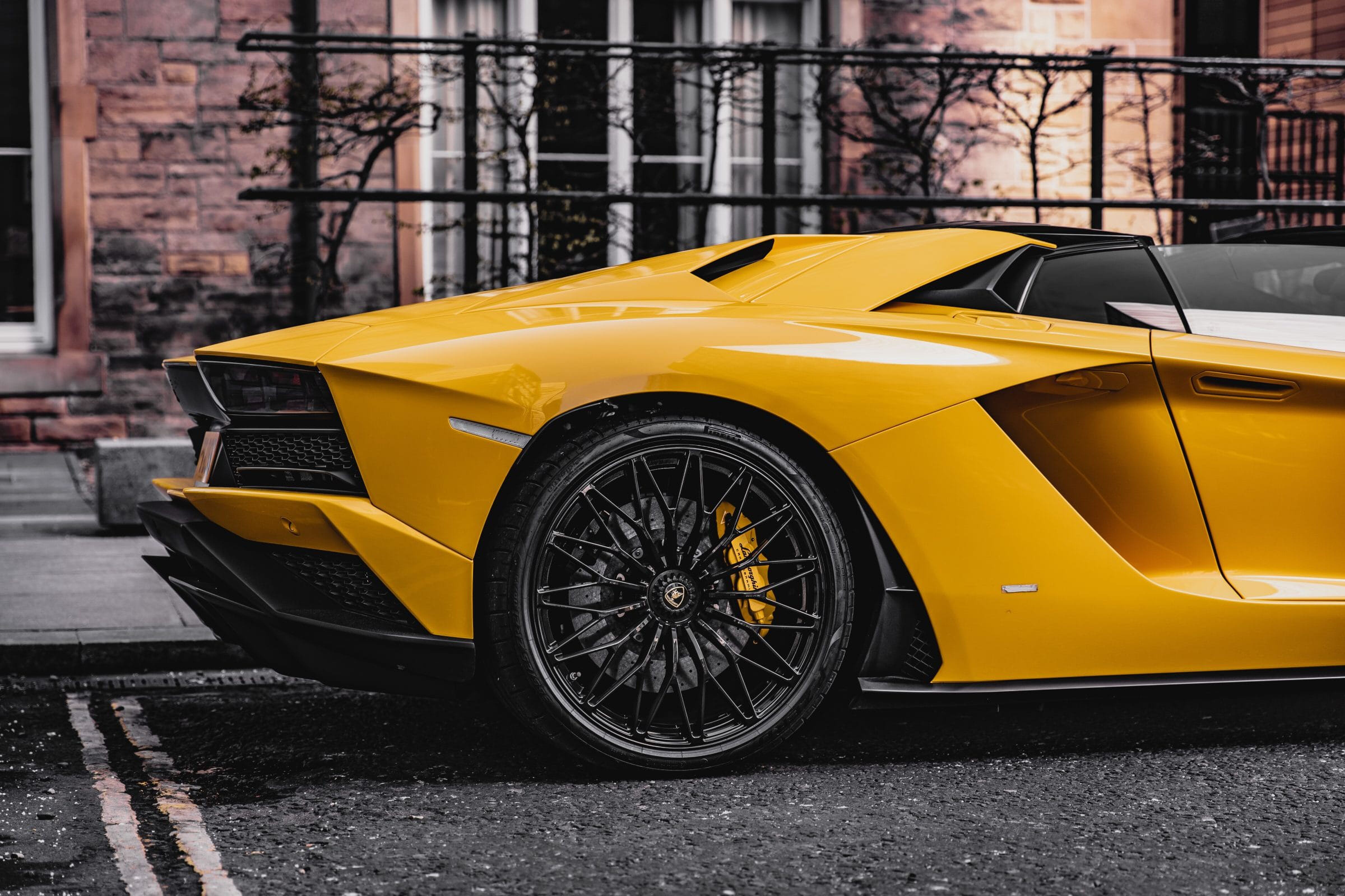 Nieuw VS tweedehands: Wat is de beste keuze voor een Lamborghini Aventador?