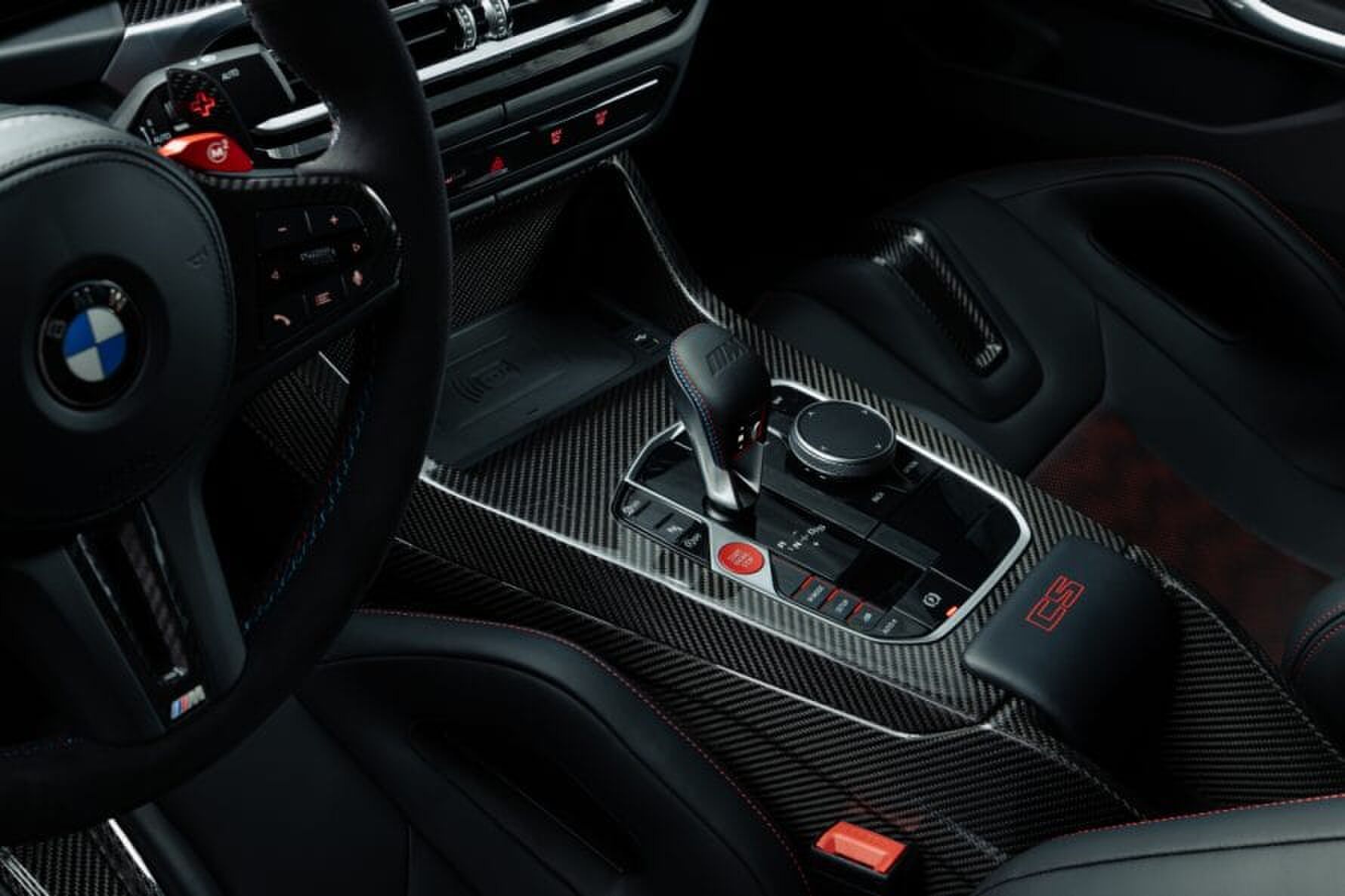SuperSedan.De stoere 2023 BMW M3 CS .png