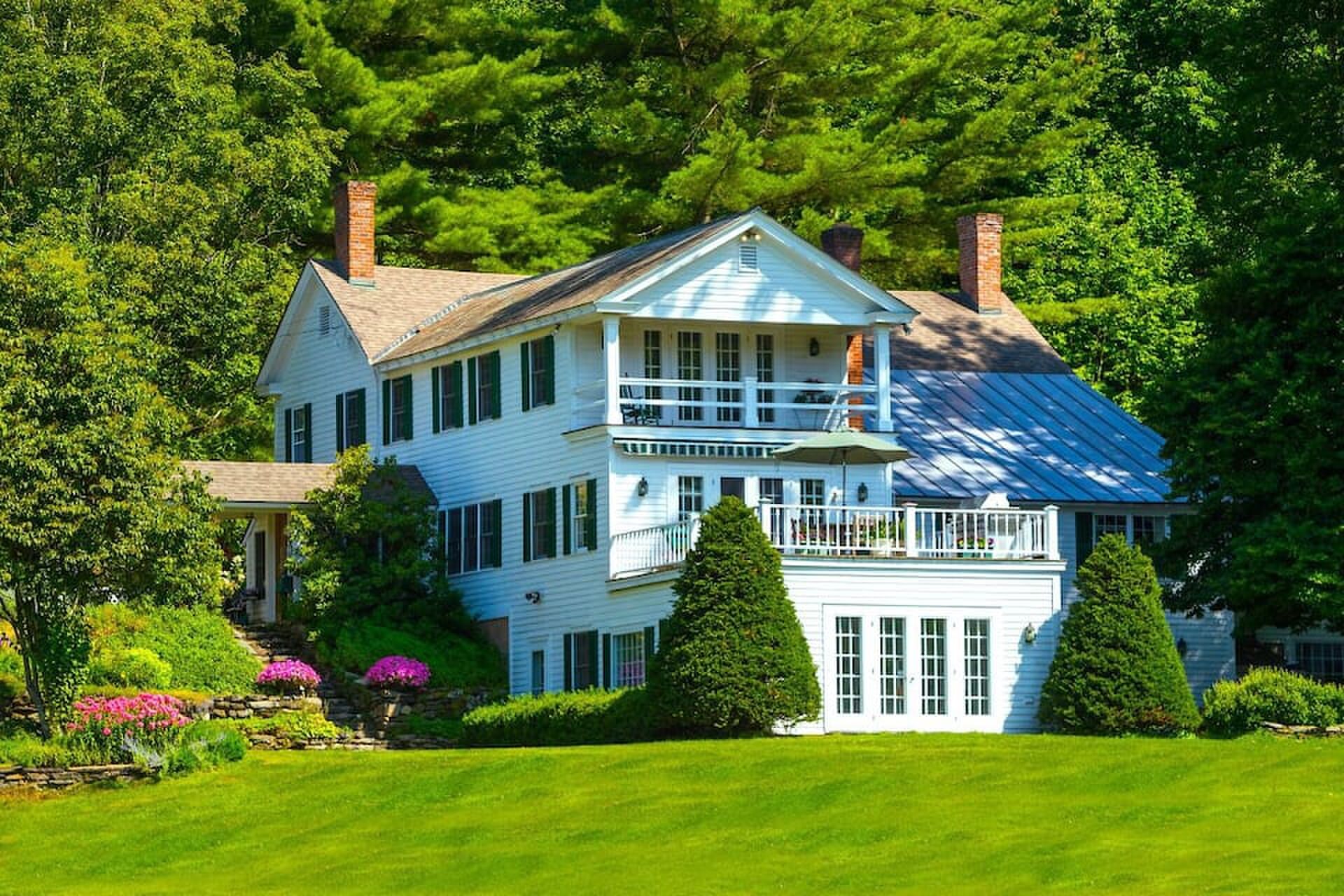 Een Luxueus Verblijf bij Airbnb met een Privégolfterrein en Meer