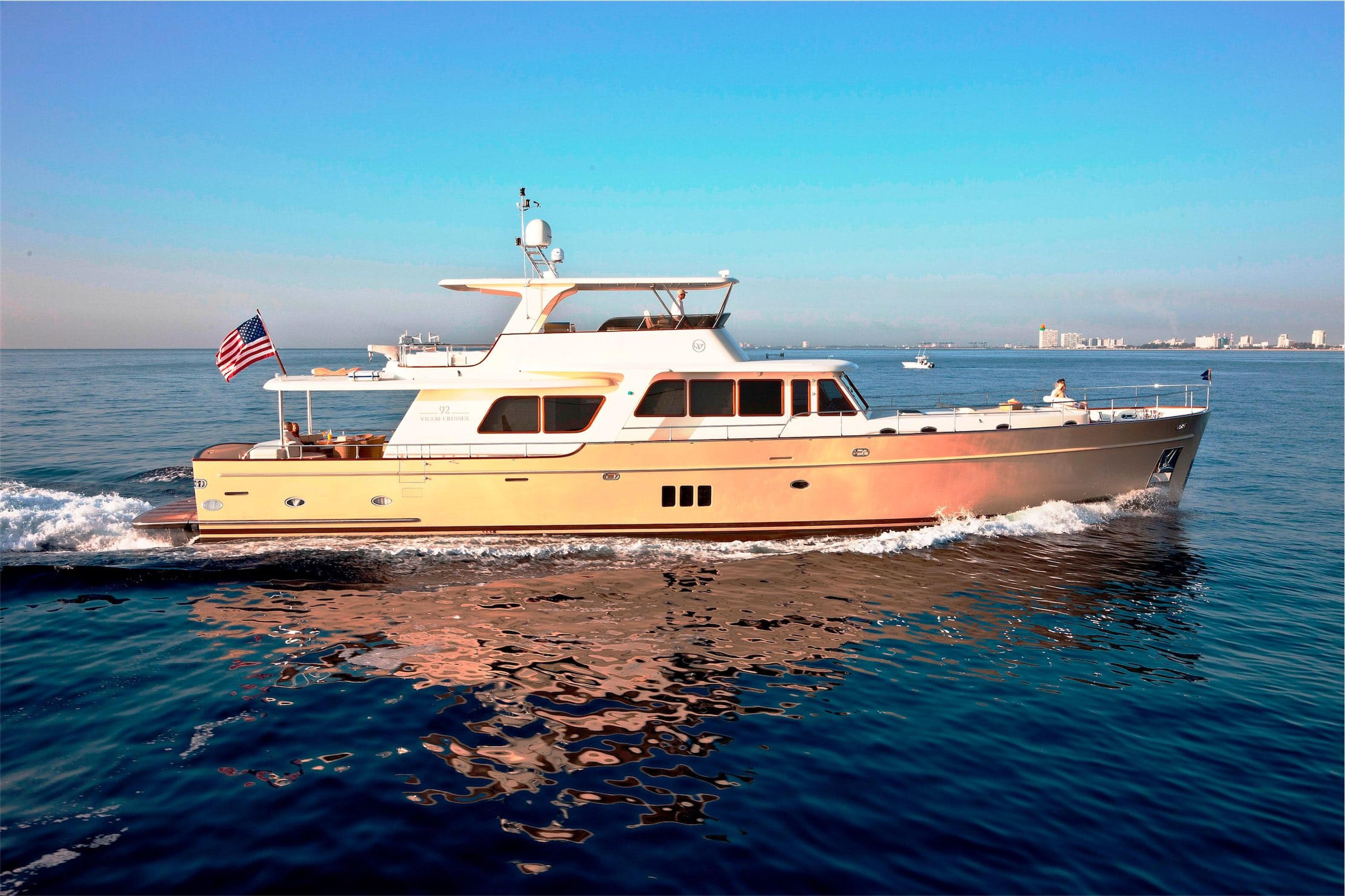 Een luxueuze beleving op zee met deze nieuwe Vicem Cruiser 