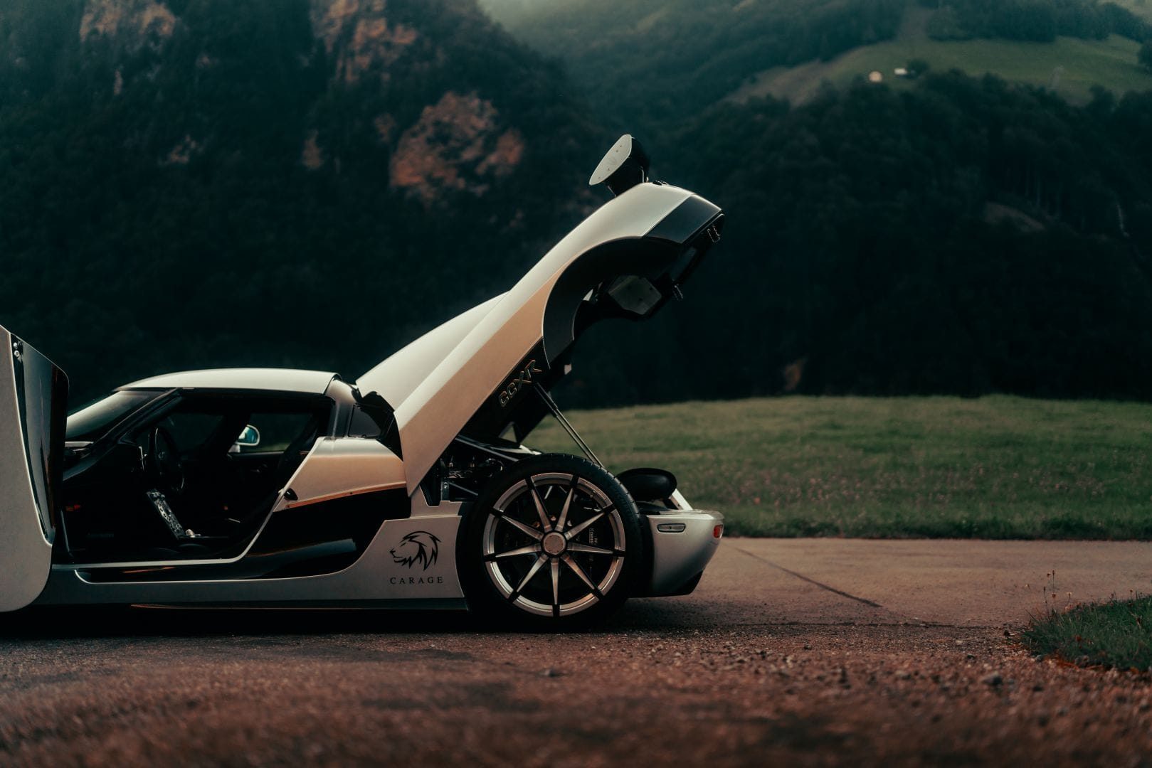 The Zeldzaamste Auto Die Floyd Mayweather Ooit Bezat is de Koenigsegg CCXR Trevita
