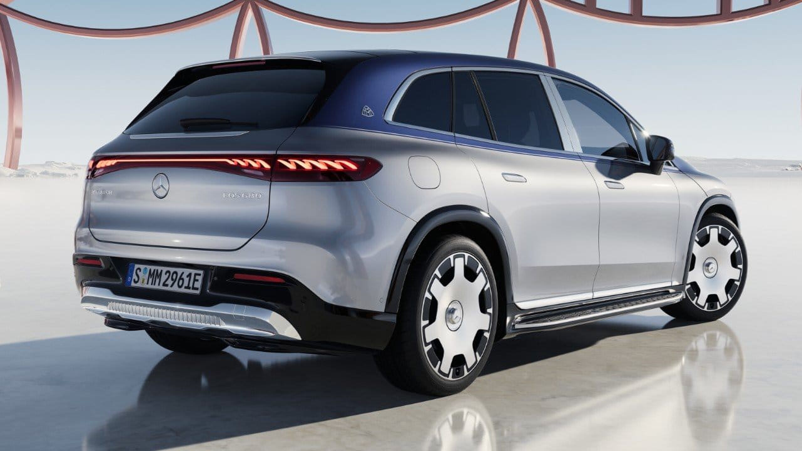 Mercedes onthult de duurste elektrische SUV met een Maybach uitvoering