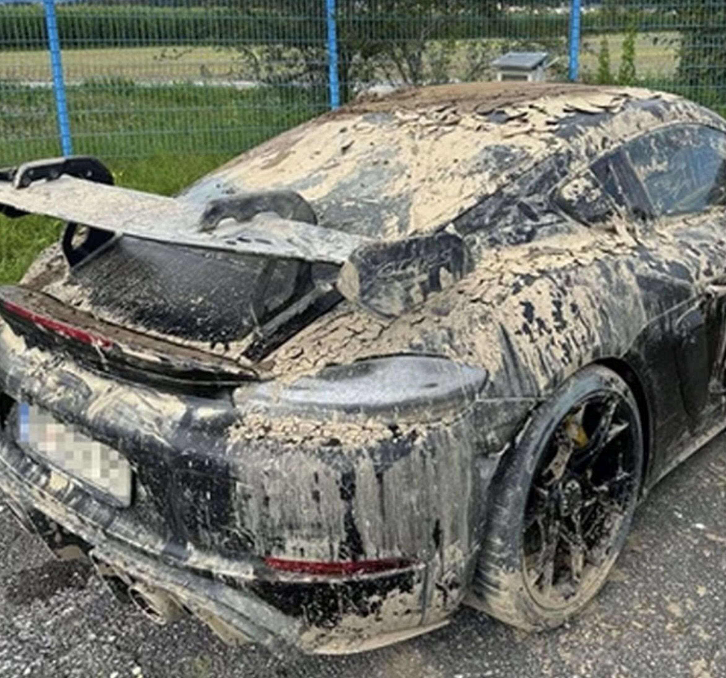 Porsche modder
