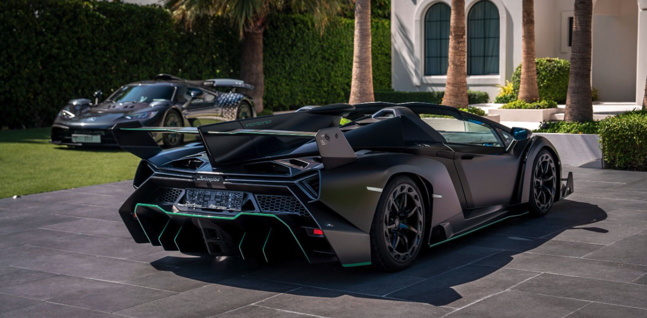 Lamborghini Veneno Roadster