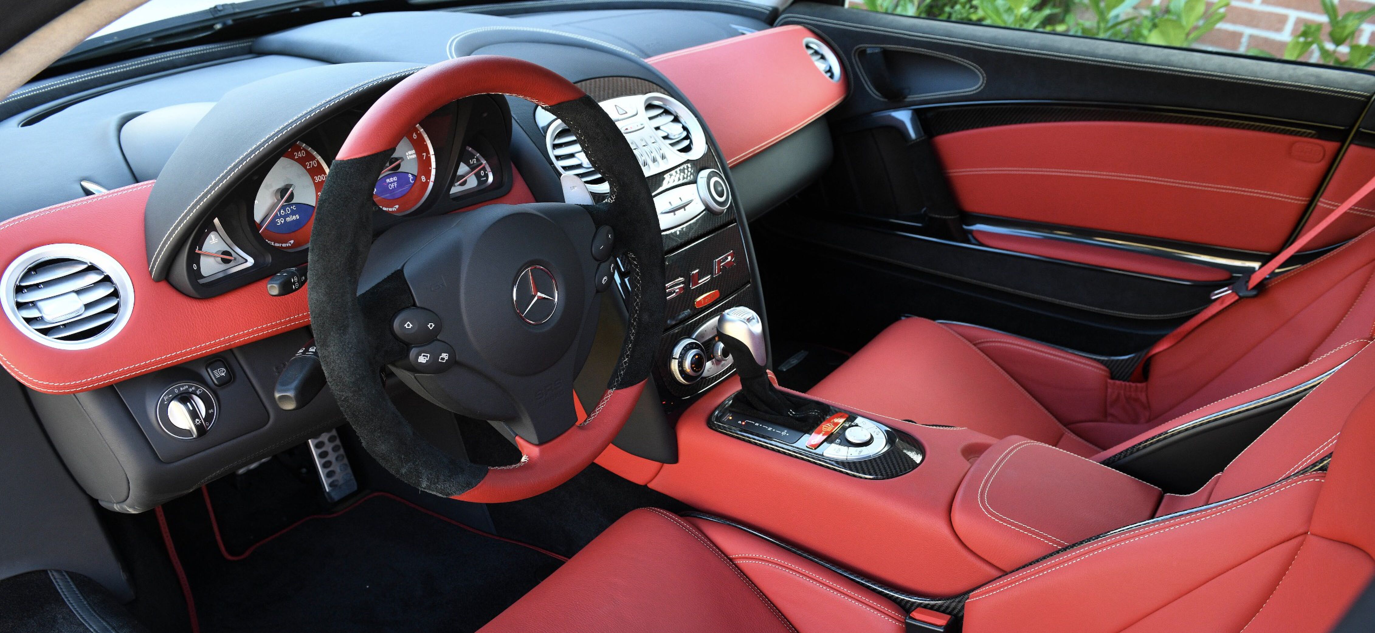 Mercedes McLaren SLR