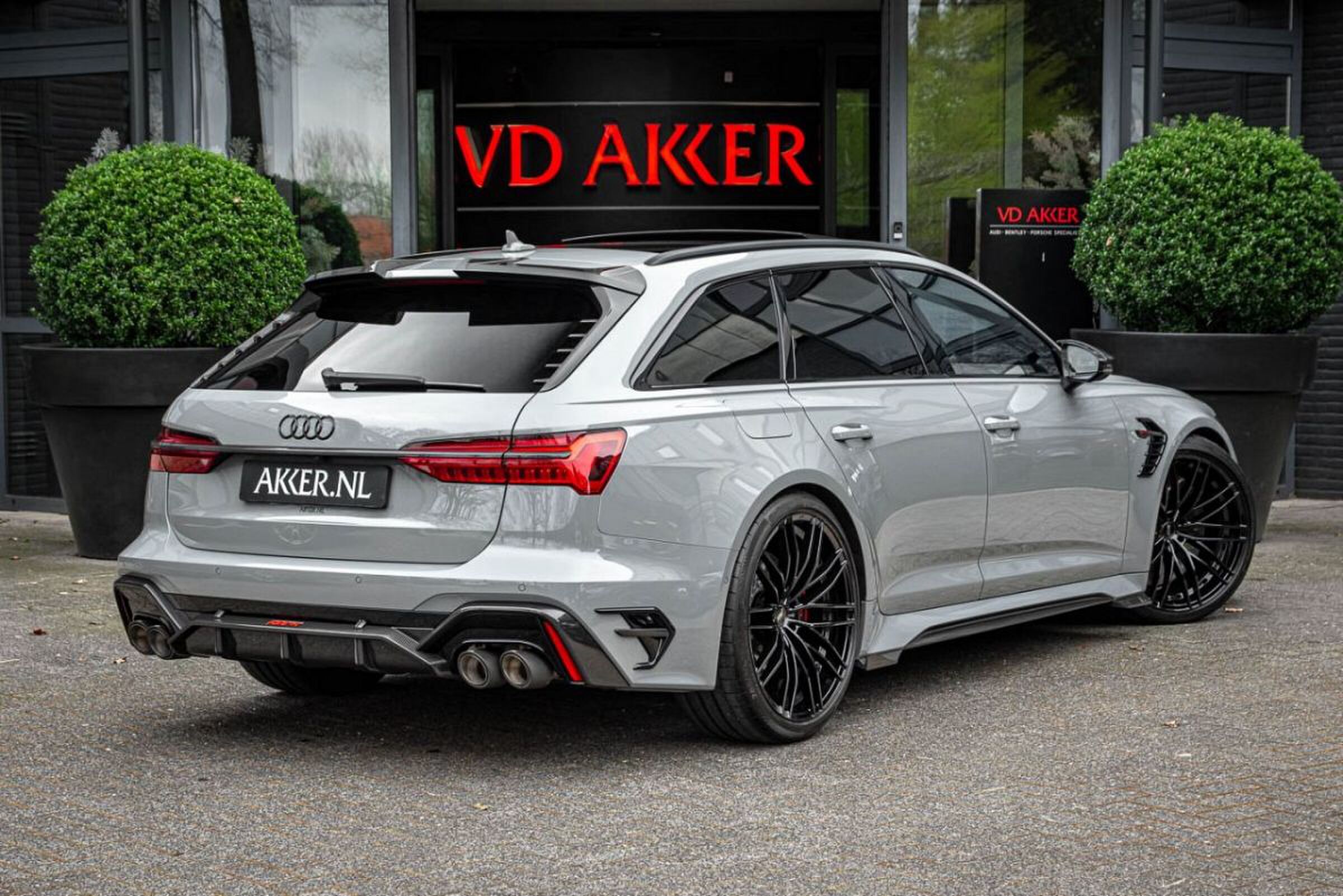 Audi RS6-R ABT