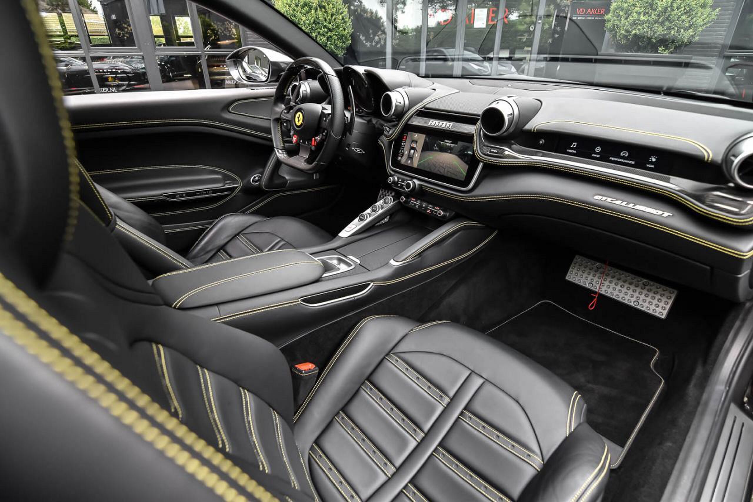 Ferrari GTC Lusso 4T