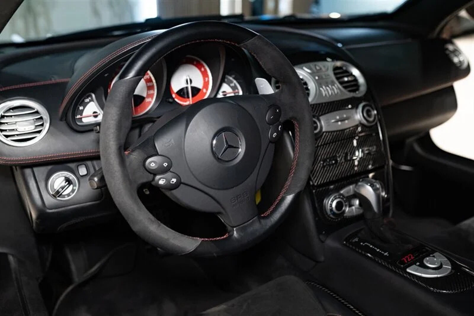 Mercedes SLR McLaren Michael Jordan