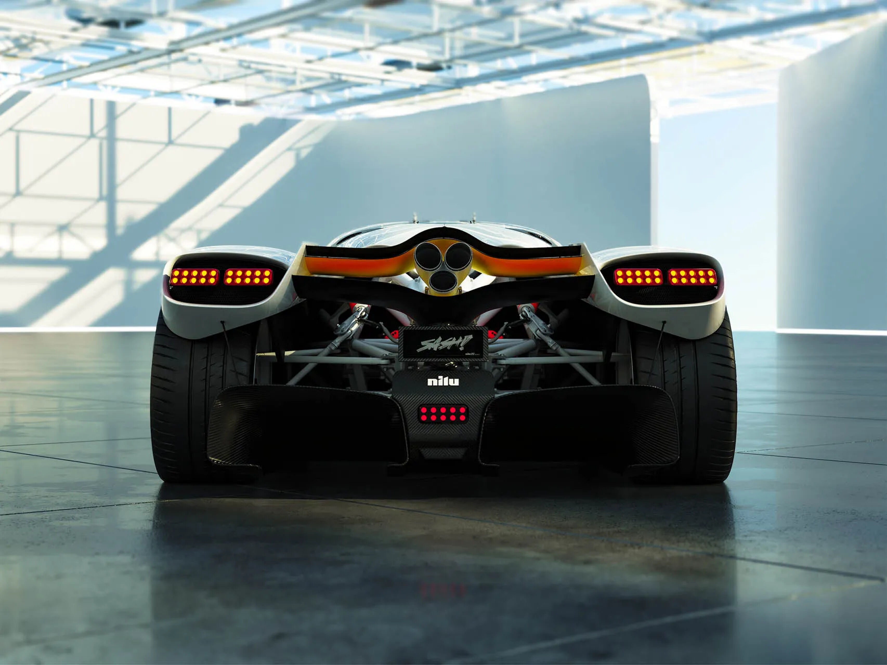 Nilu V12