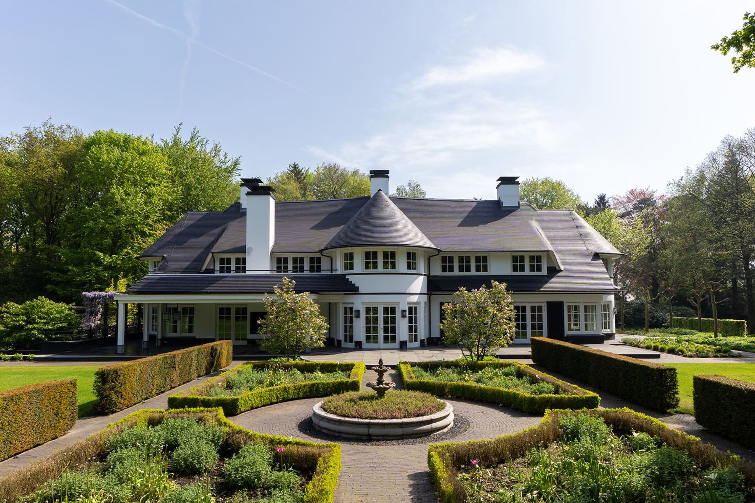 Villa Blaricum Dennis Bergkamp