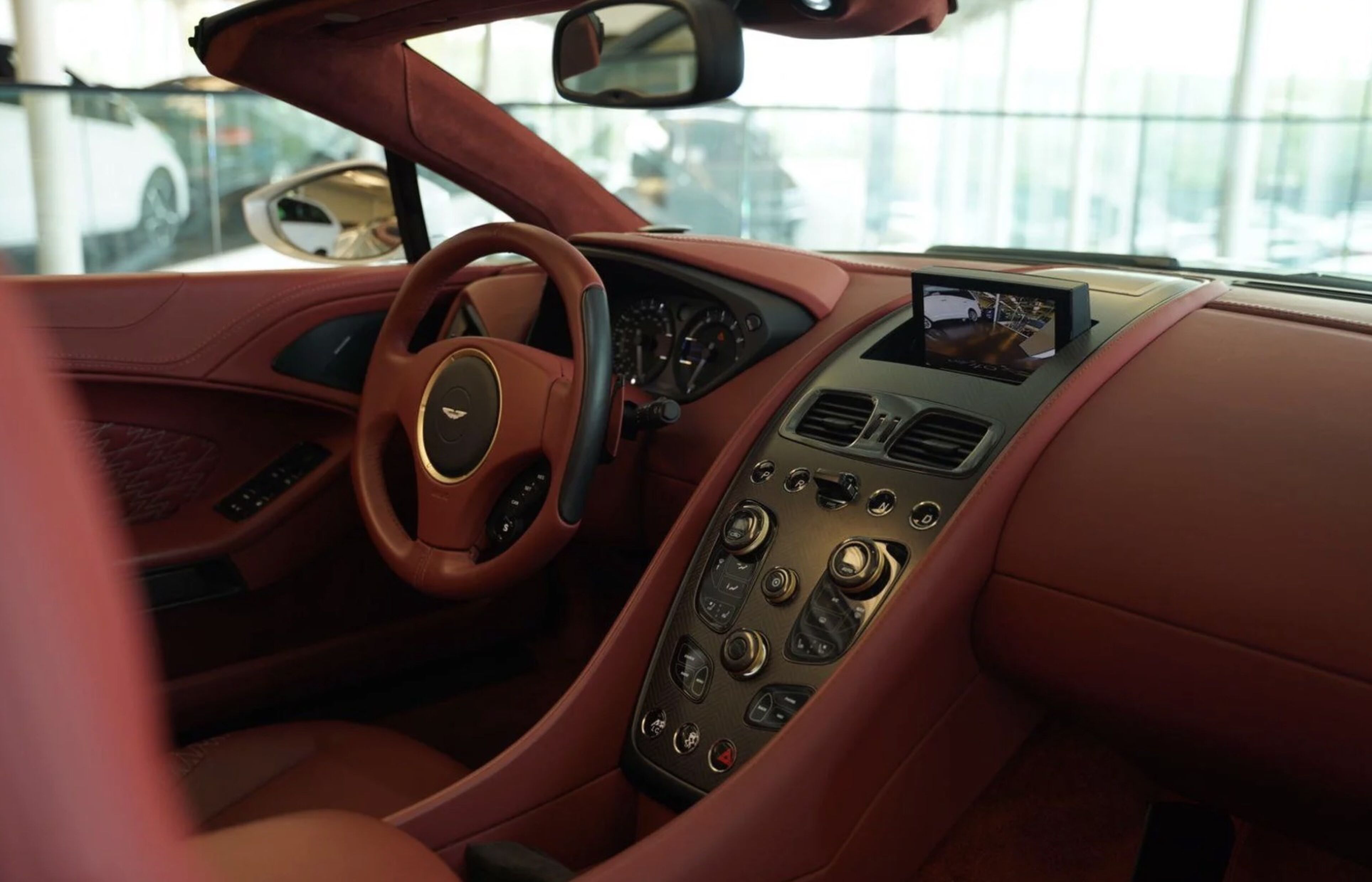 Aston Martin Vanquish Zagato Volante