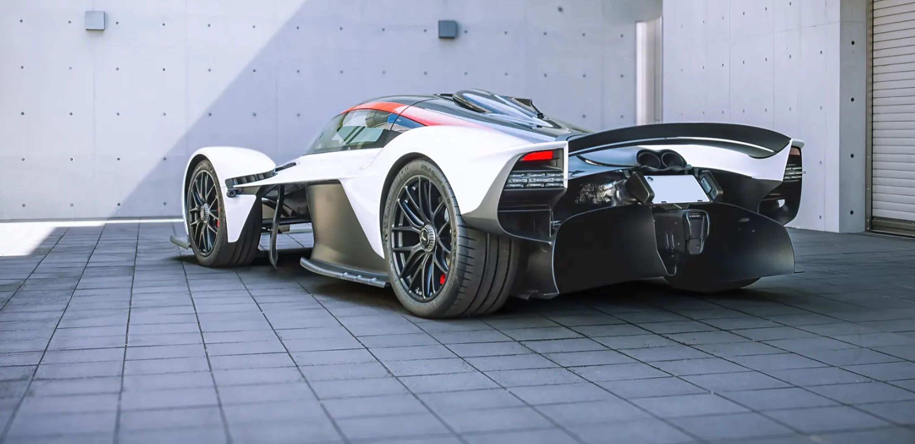 Aston Martin Valkyrie