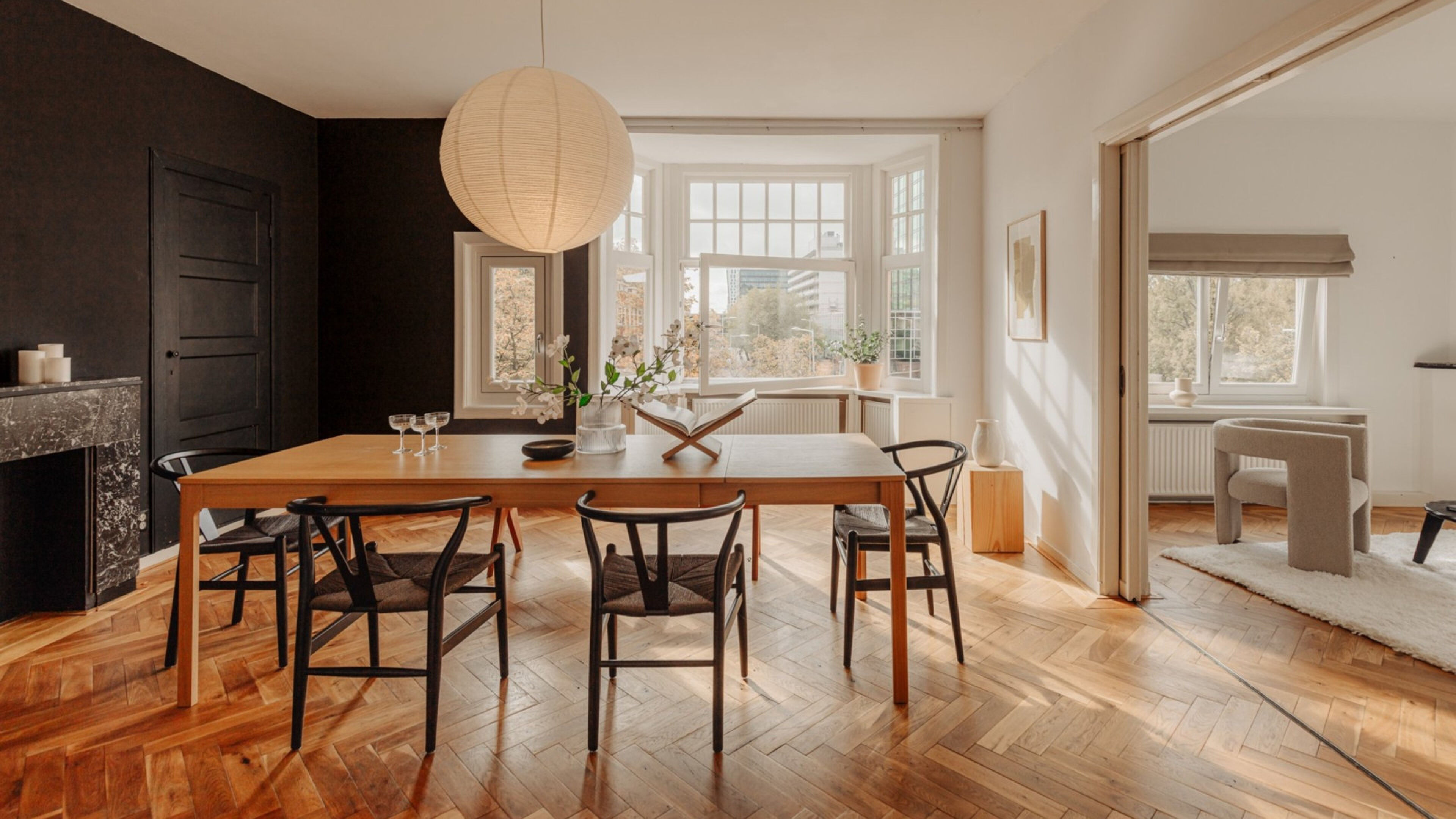 De bovenwoning van acteur Victor Reinier in Amsterdam