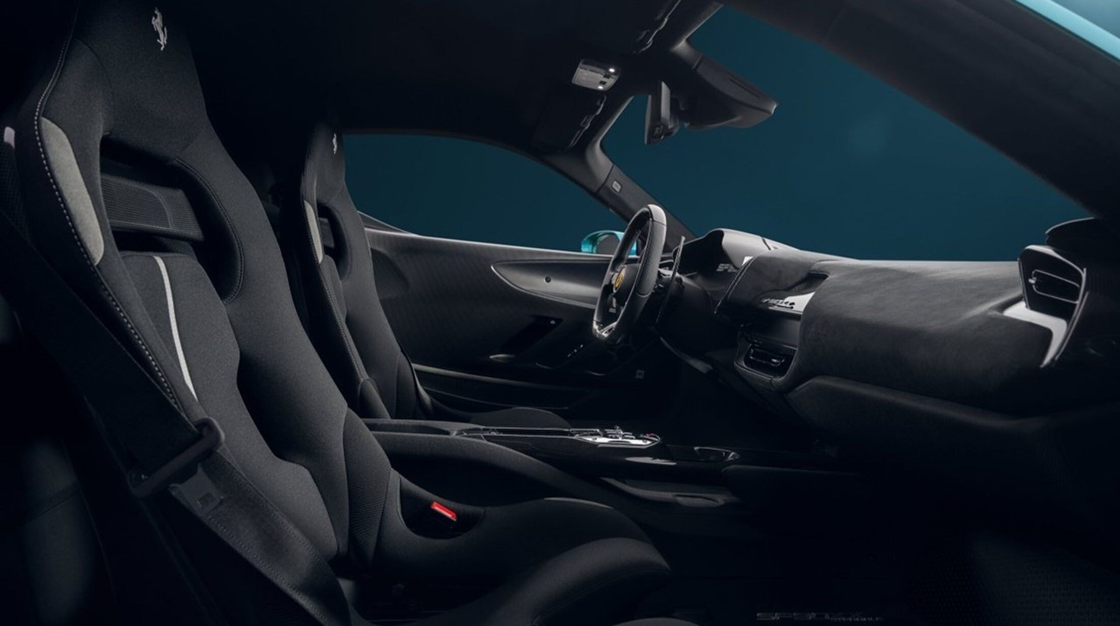 Het interieur van de nieuwe Ferrari SF90XX Novitec
