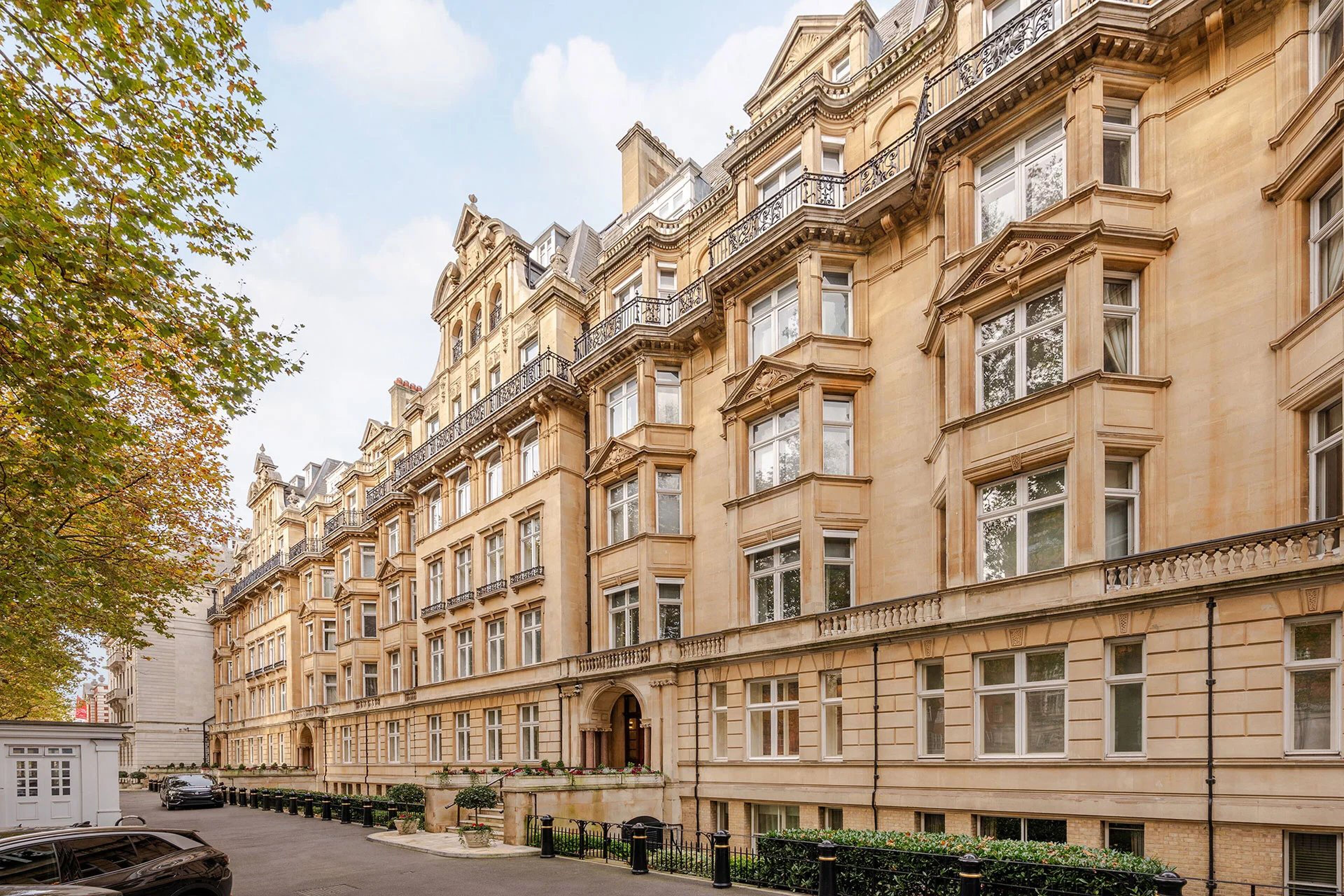 Buitenaanzicht van het appartement van Mick Jagger 