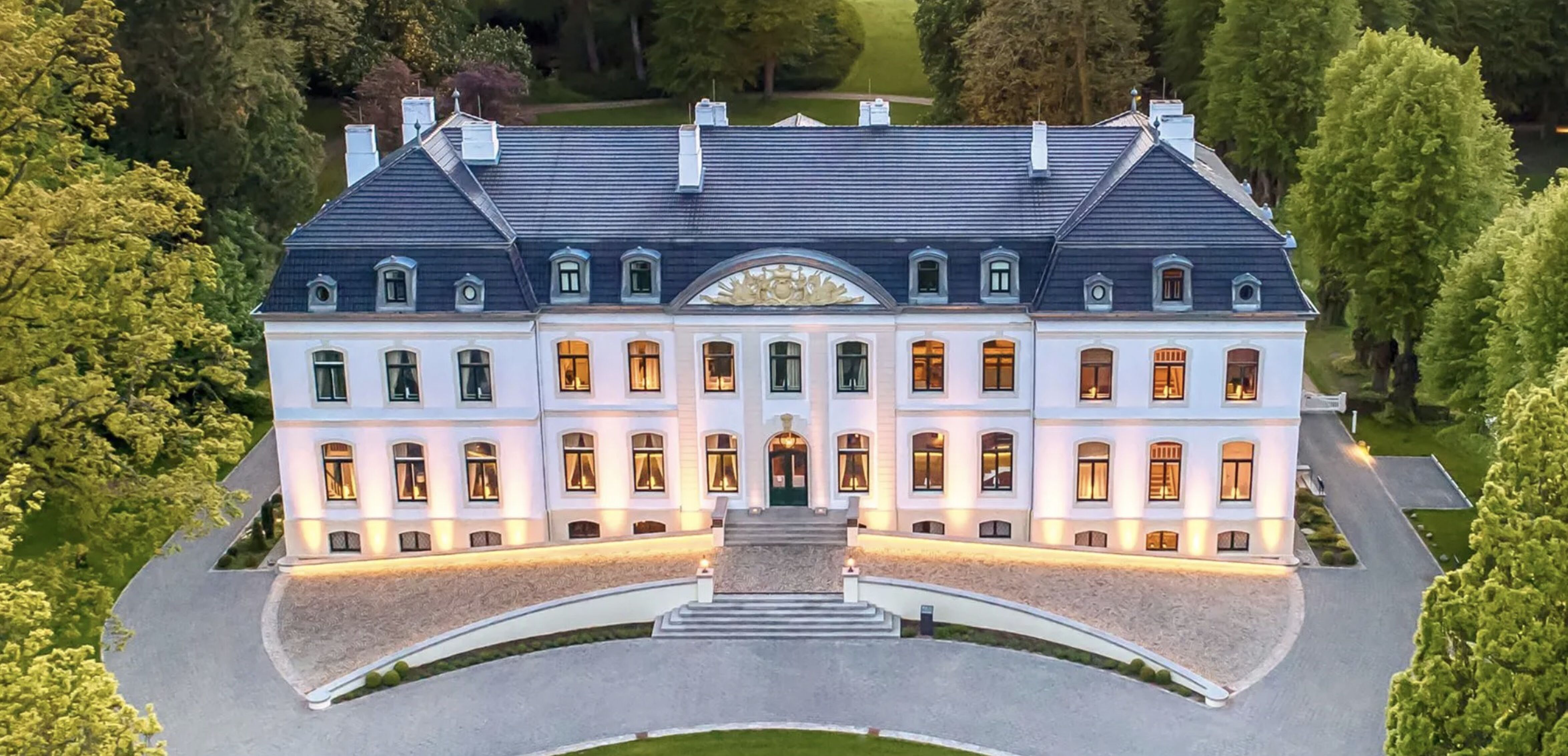 Het landgoed Weissenhaus in Schleswig-Holstein