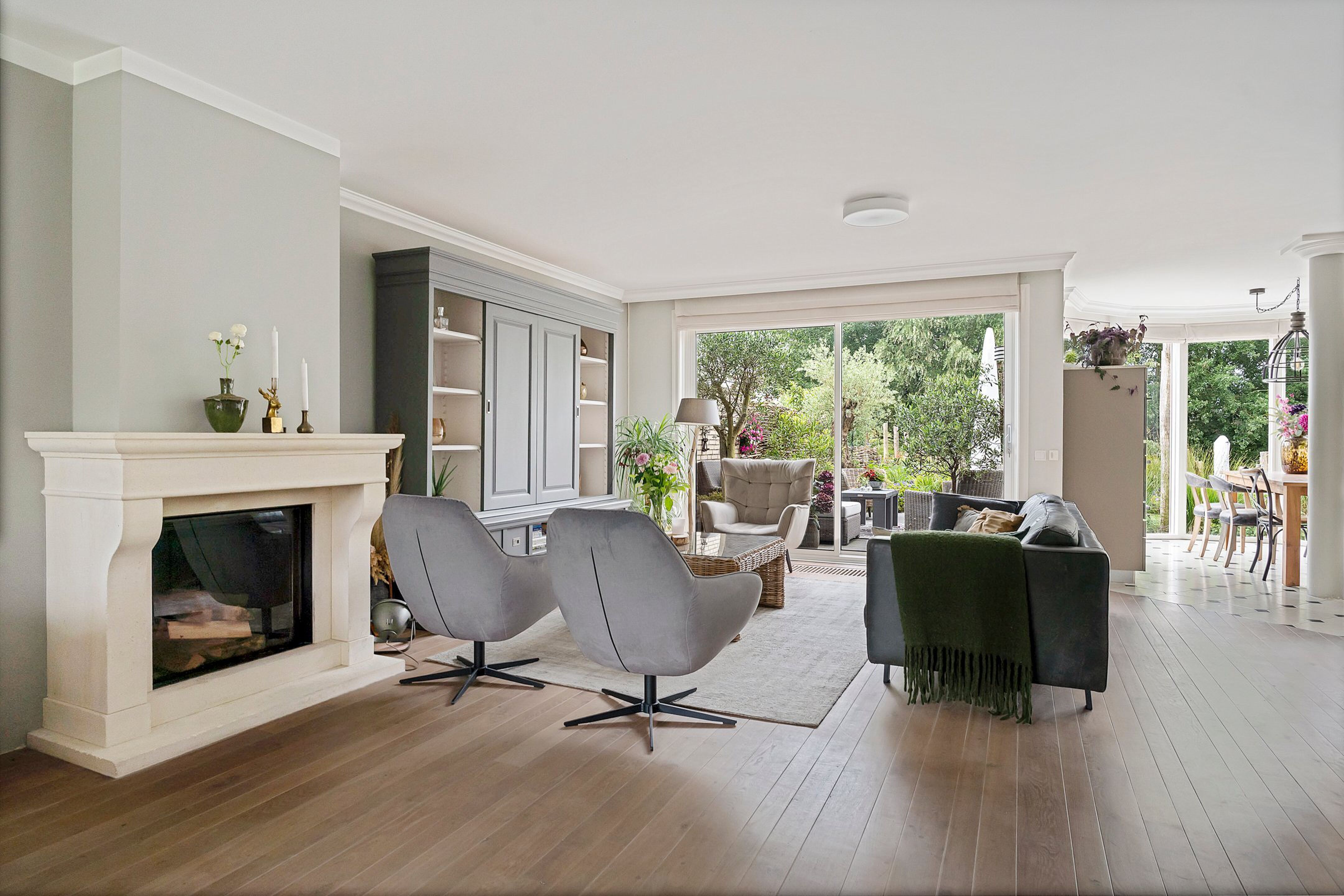 Woonkamer van de miljoenenvilla in Zoetermeer