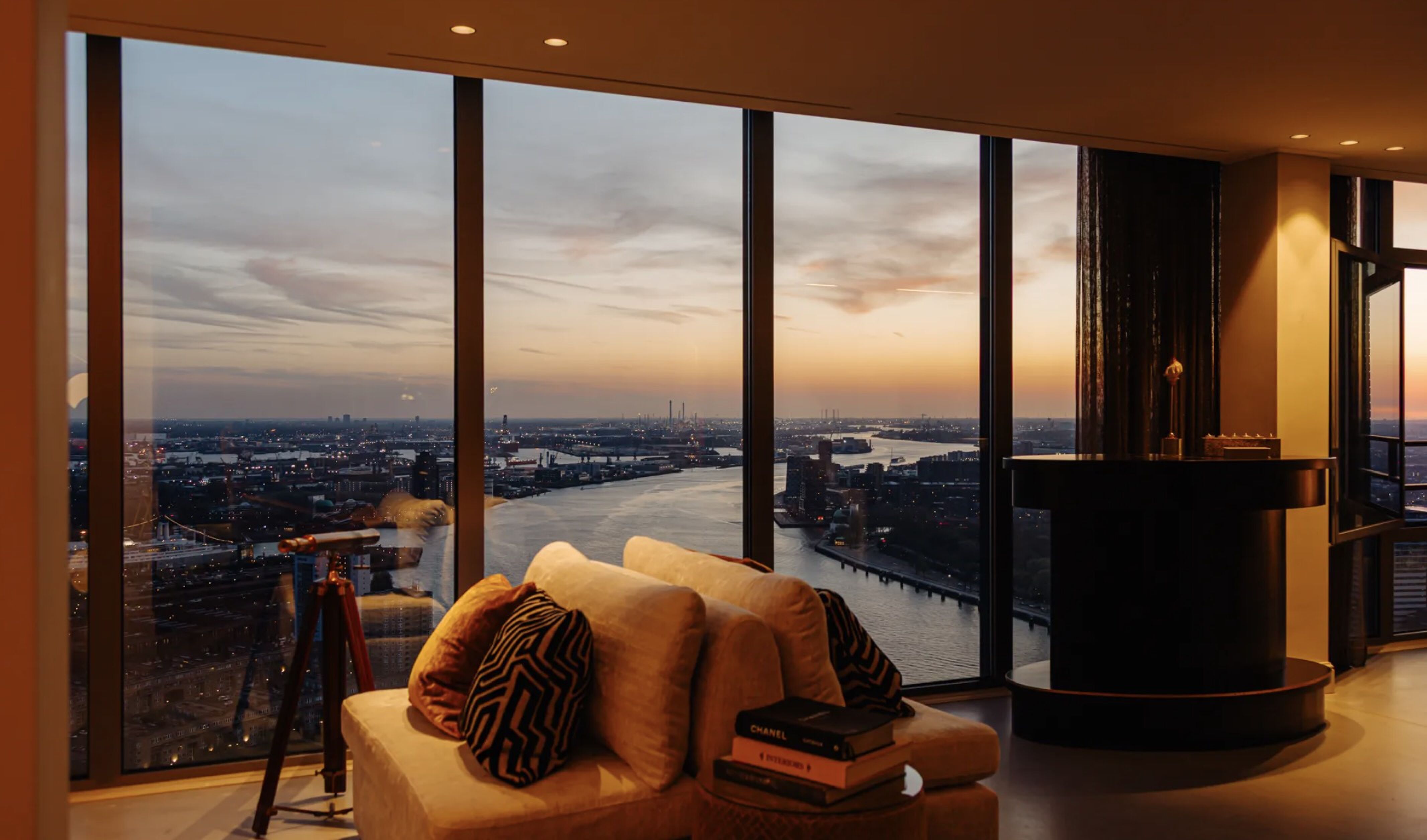 Het penthouse van Memphis Depay in Rotterdam