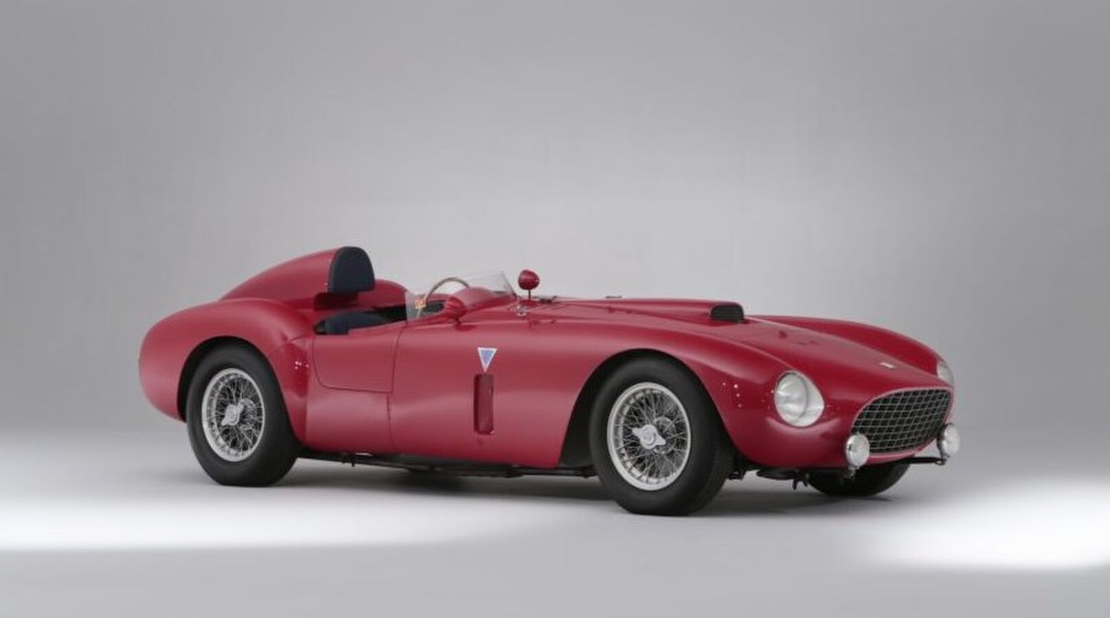Een Ferrari 375 Plus van € 12 miljoen is recent op Nederlands kenteken gezet