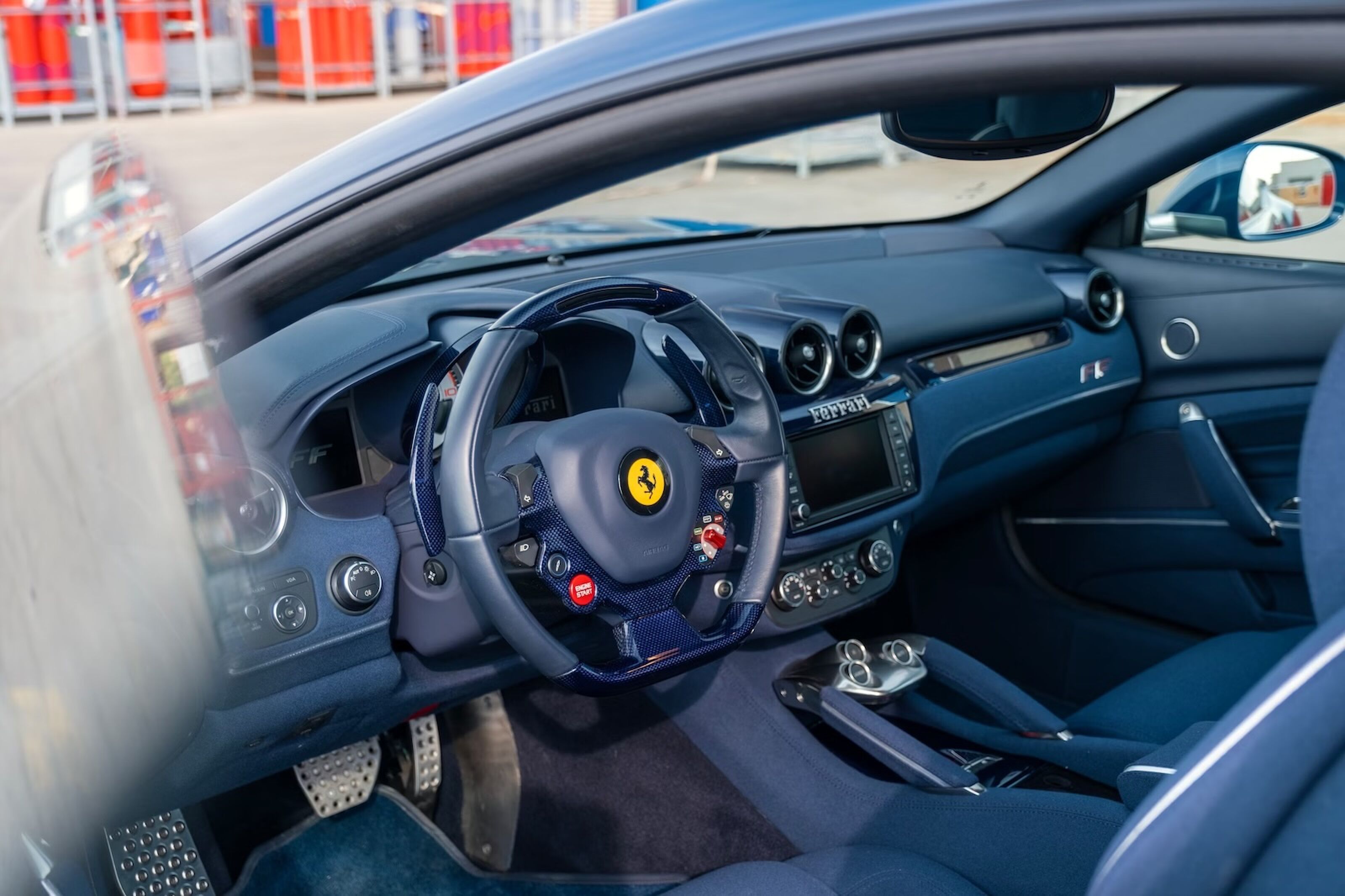 De Ferrari FF van John Elkann