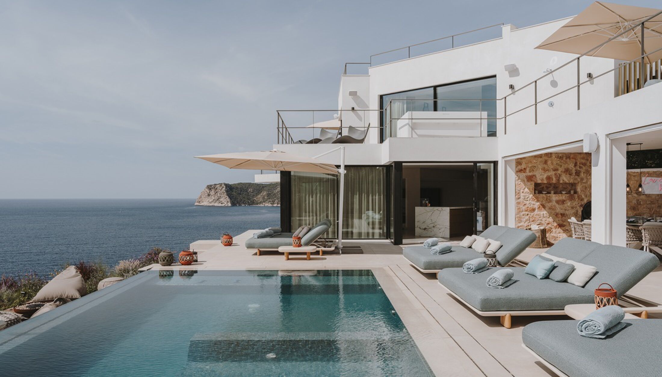 De door Eric Kuster ontworpen villa op Ibiza