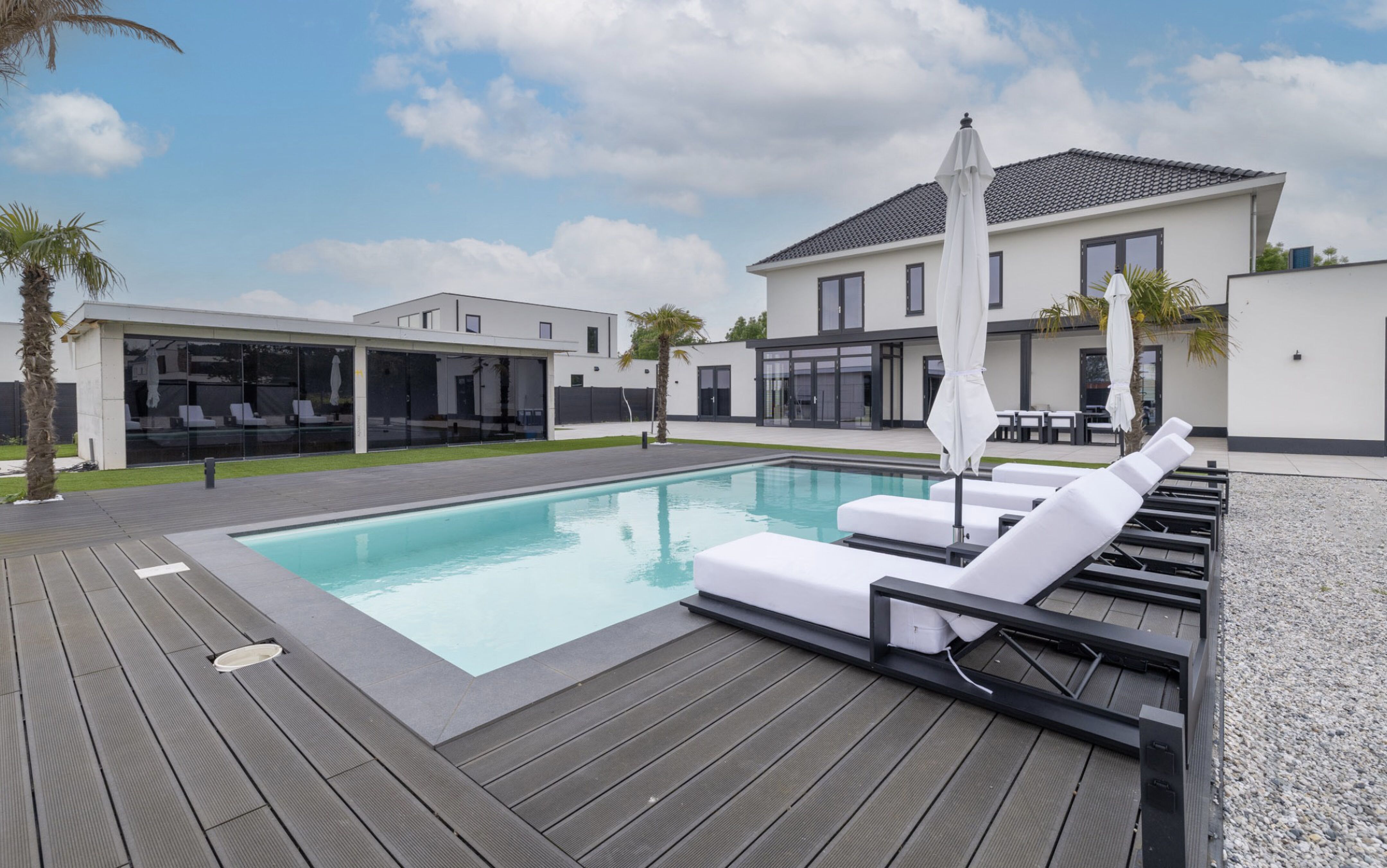 De villa van Joey Bravo in Almere