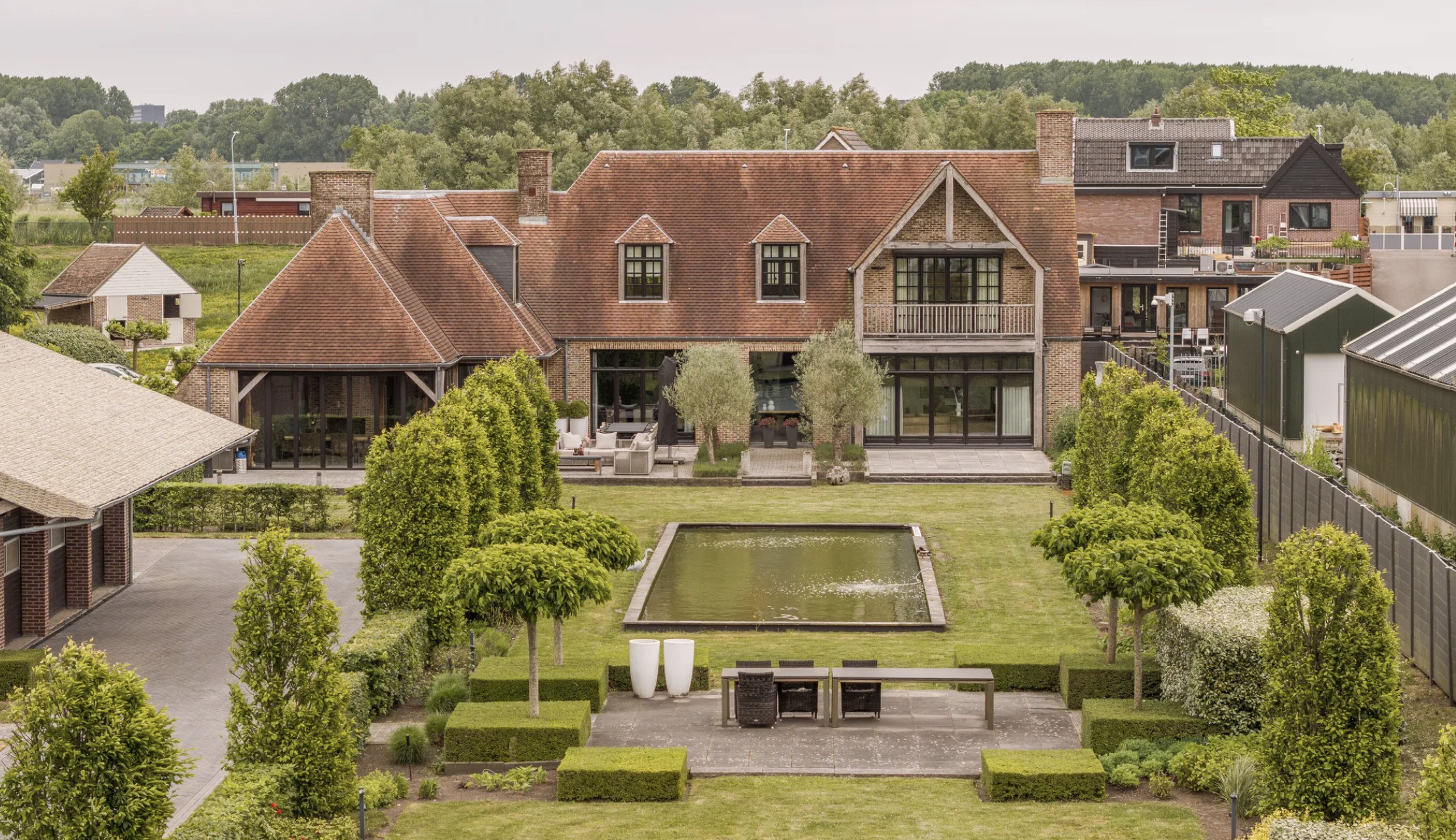 De villa van Peter Bakker in Lijnden
