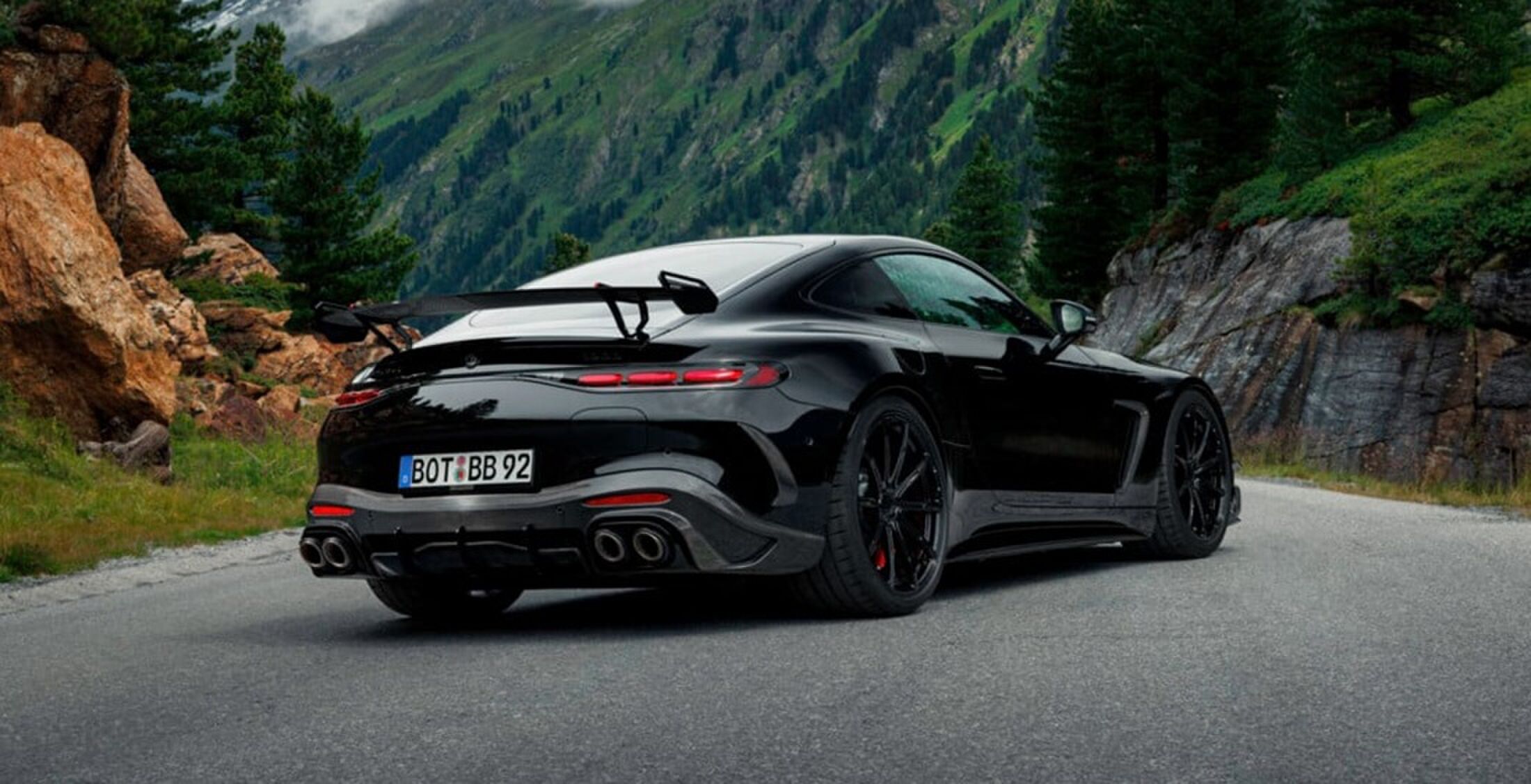 De achterzijde van de Brabus 1000