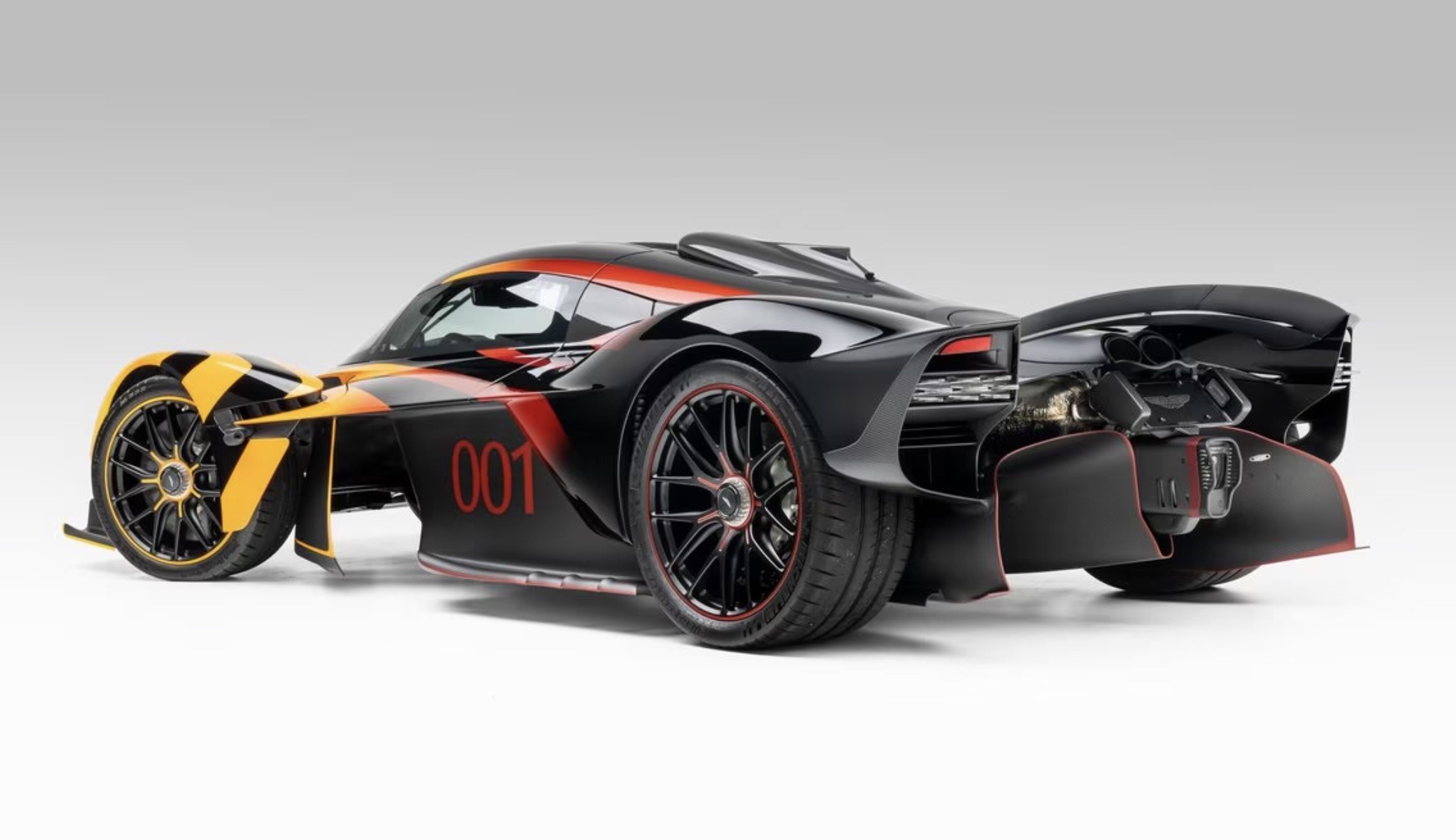 De te koop aangeboden Aston Martin Valkyrie