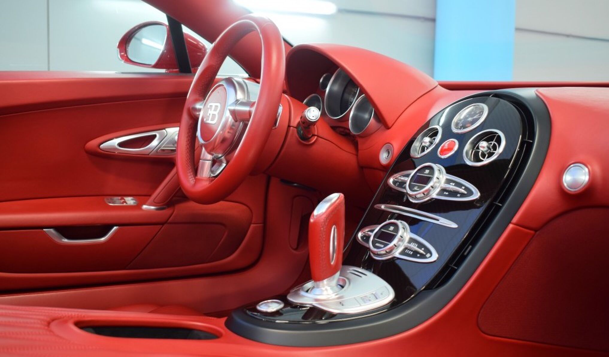 De Bugatti Veyron van Rick van Stippent