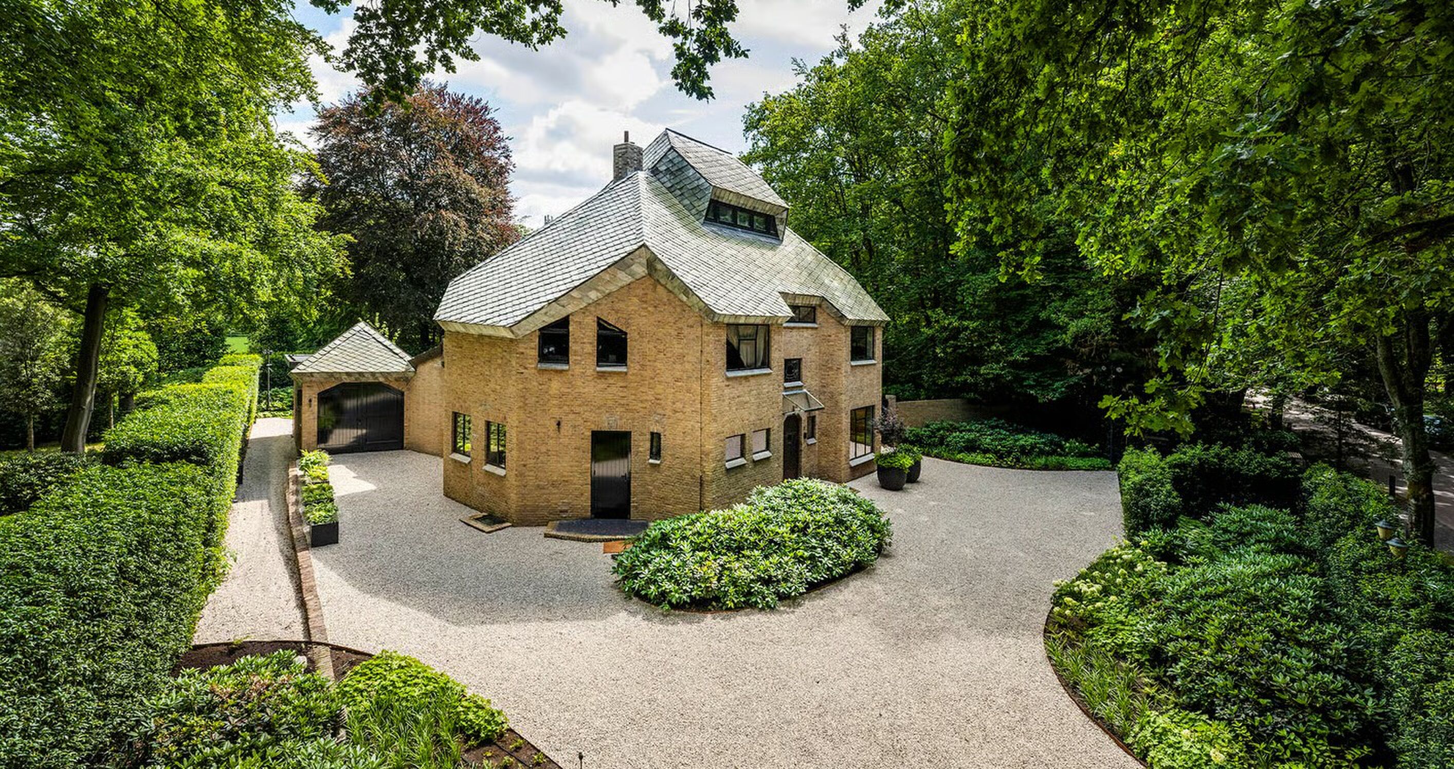 De villa van René Moos in Laren